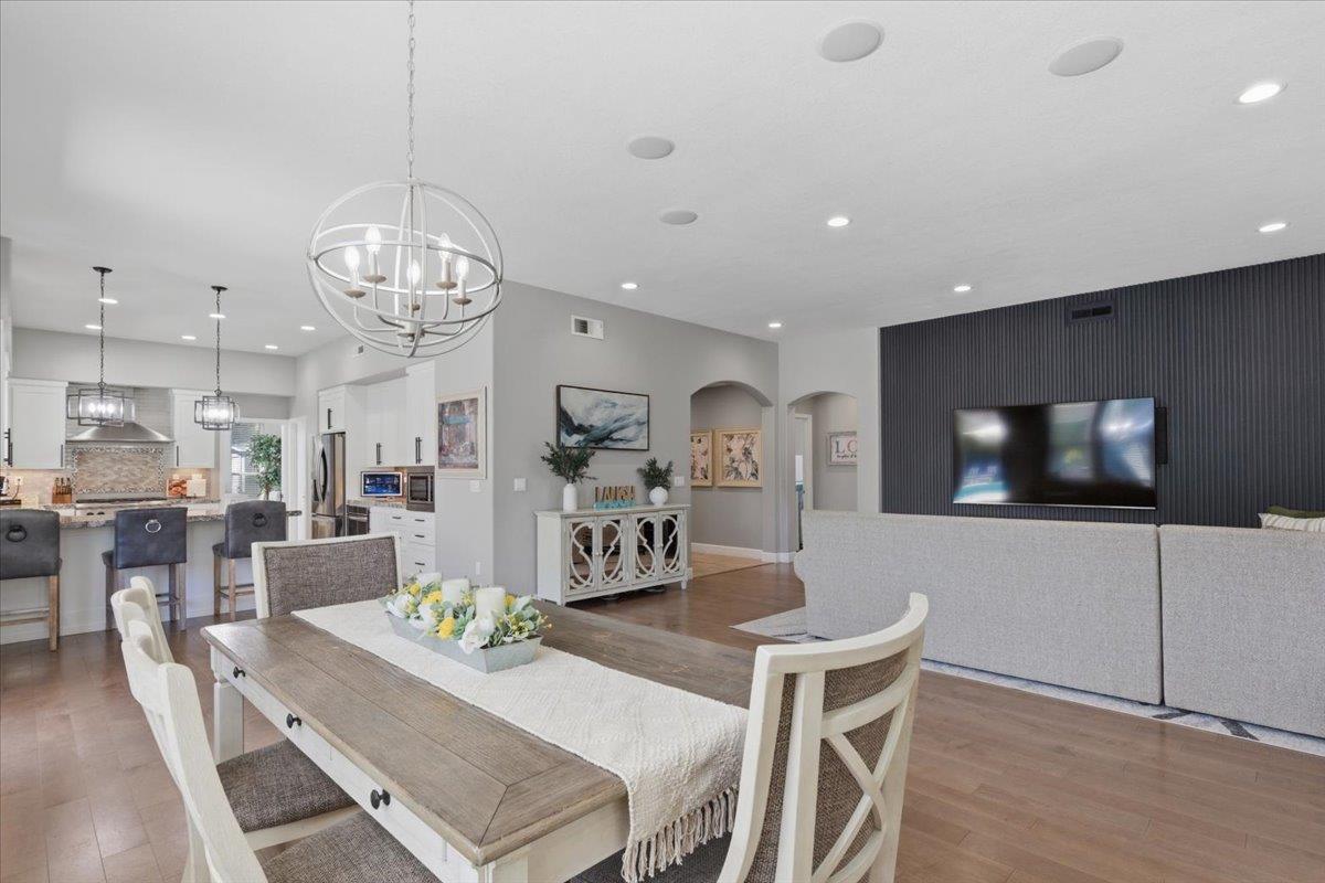 Detail Gallery Image 15 of 46 For 1506 Morning Star Dr, Morgan Hill,  CA 95037 - 5 Beds | 3/1 Baths