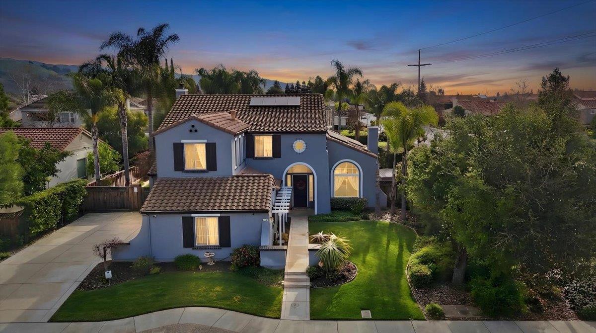 101 Endlich Drive, Santa Cruz, CA, 95060