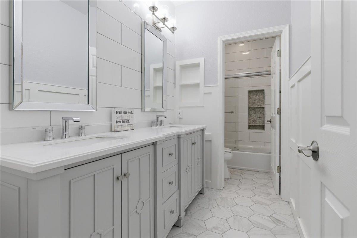 Detail Gallery Image 27 of 46 For 1506 Morning Star Dr, Morgan Hill,  CA 95037 - 5 Beds | 3/1 Baths