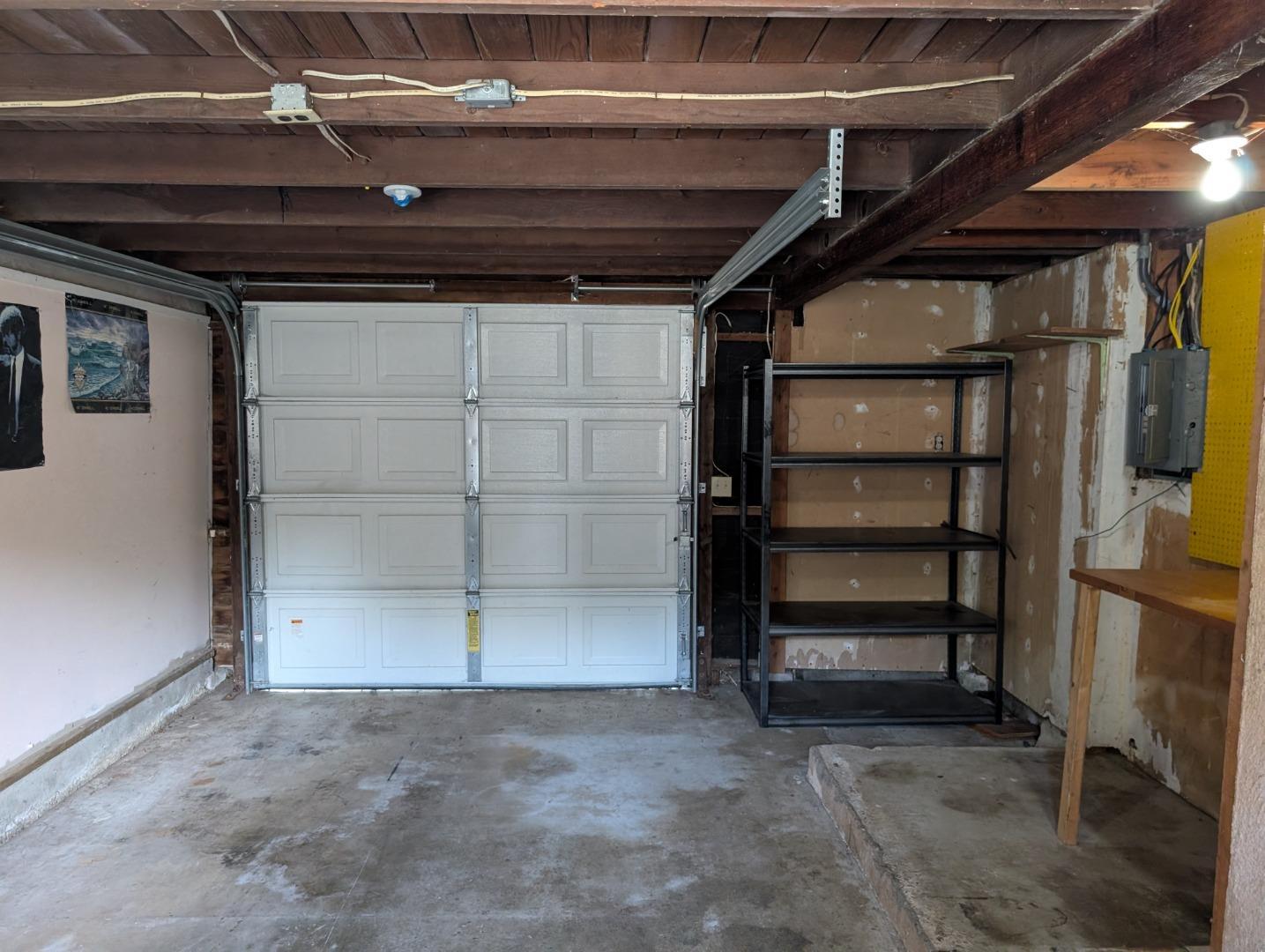 Detail Gallery Image 12 of 18 For 631 Almar Ave, Santa Cruz,  CA 95060 - 3 Beds | 2 Baths