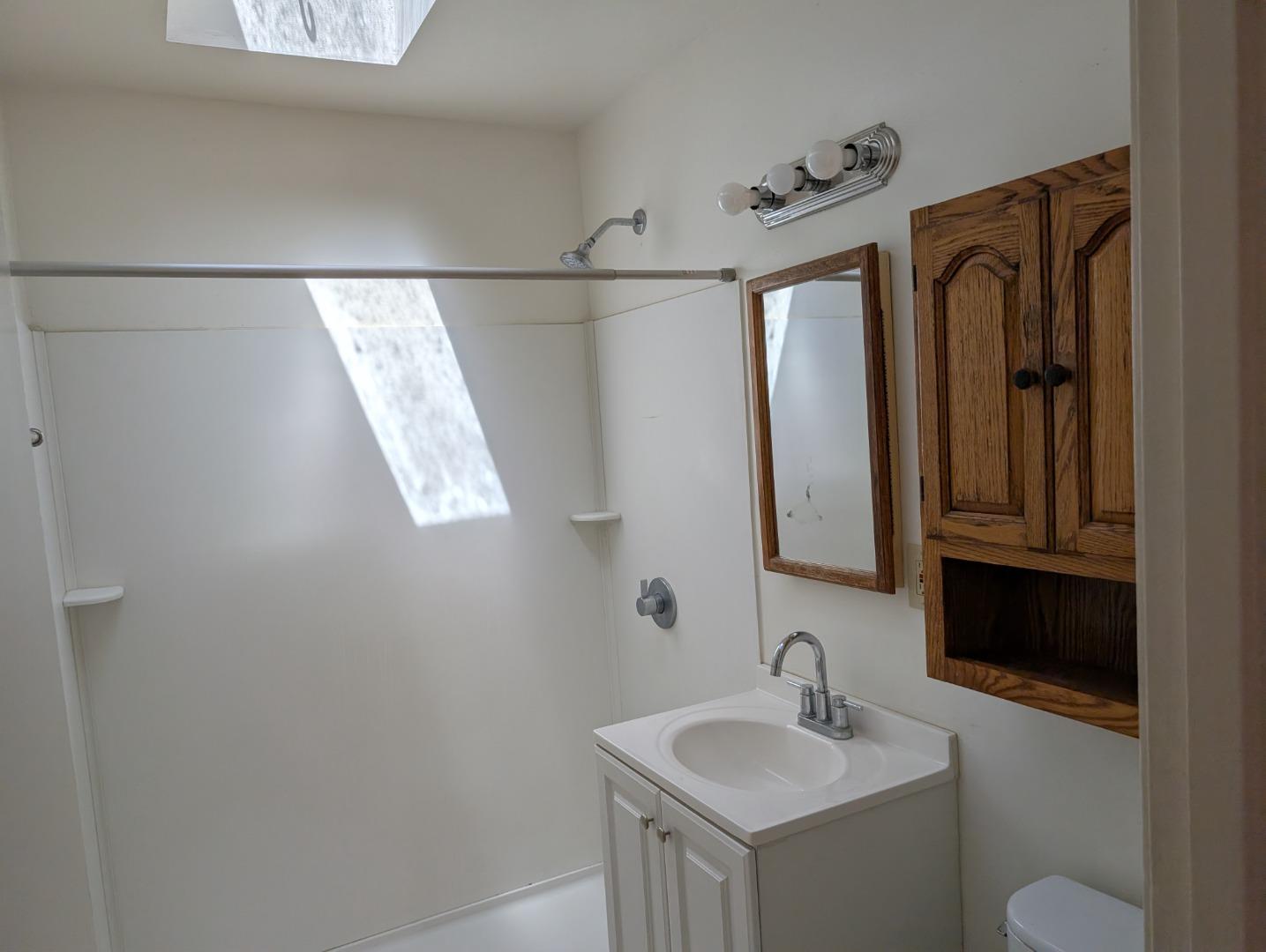 Detail Gallery Image 16 of 18 For 631 Almar Ave, Santa Cruz,  CA 95060 - 3 Beds | 2 Baths