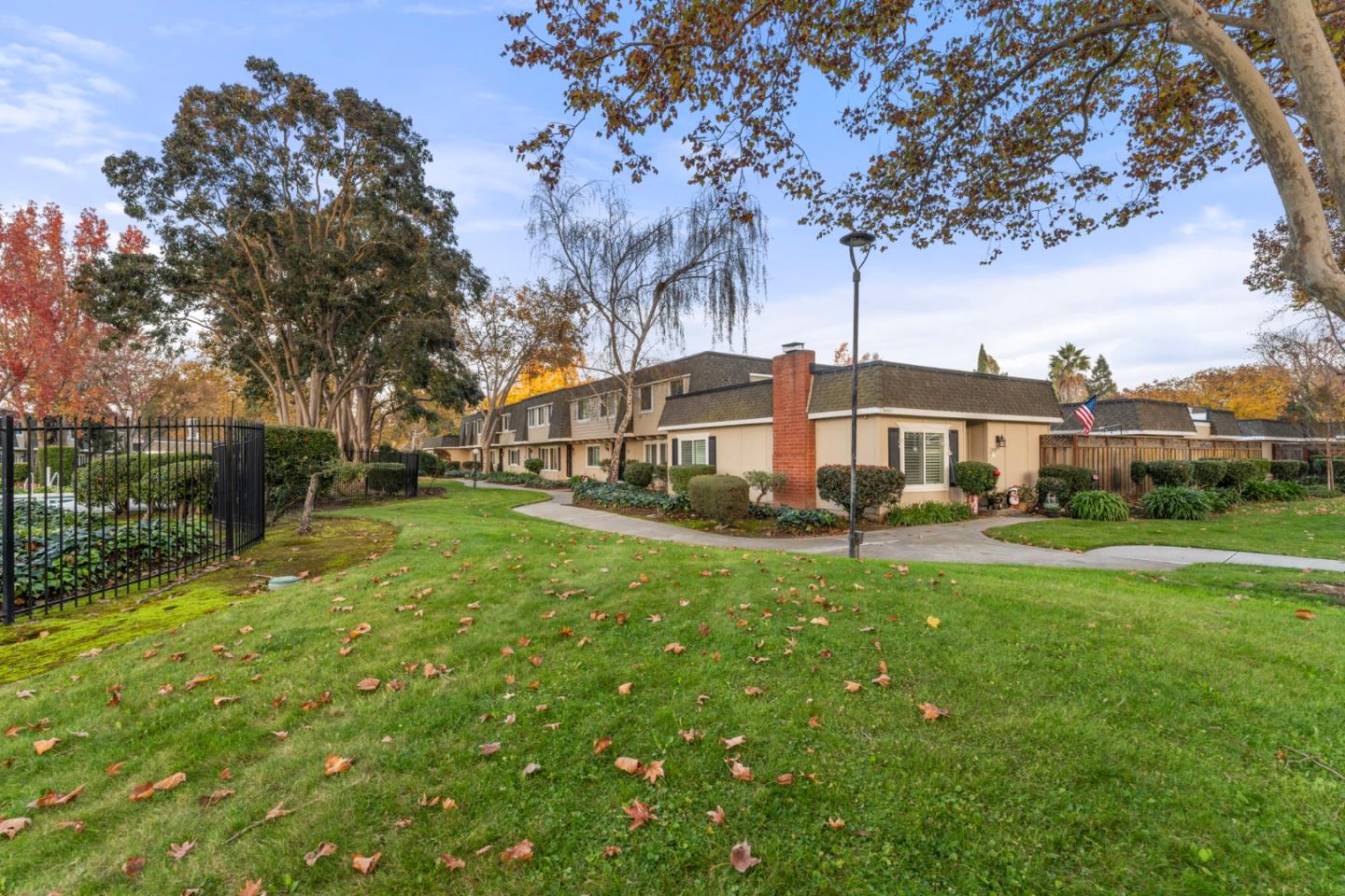 Detail Gallery Image 32 of 56 For 7108 Coral Gables Cir, San Jose,  CA 95139 - 4 Beds | 3 Baths