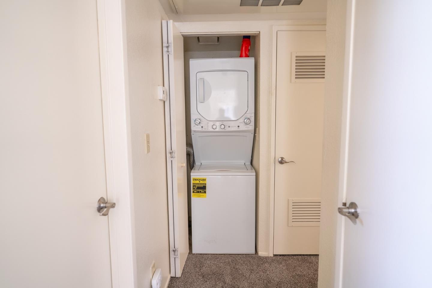 Detail Gallery Image 21 of 26 For 1002 Forest Run, Hercules,  CA 94547 - 2 Beds | 2 Baths