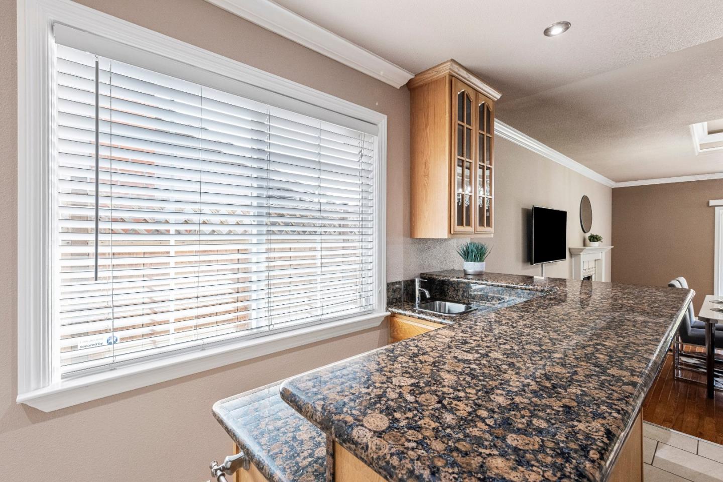 Detail Gallery Image 16 of 43 For 2698 Kendrick Cir, San Jose,  CA 95121 - 3 Beds | 2 Baths