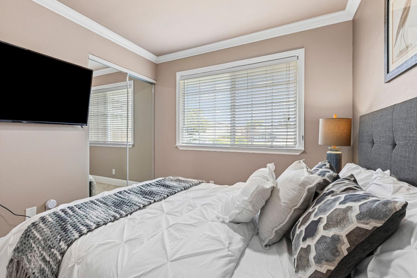 Detail Gallery Image 23 of 43 For 2698 Kendrick Cir, San Jose,  CA 95121 - 3 Beds | 2 Baths