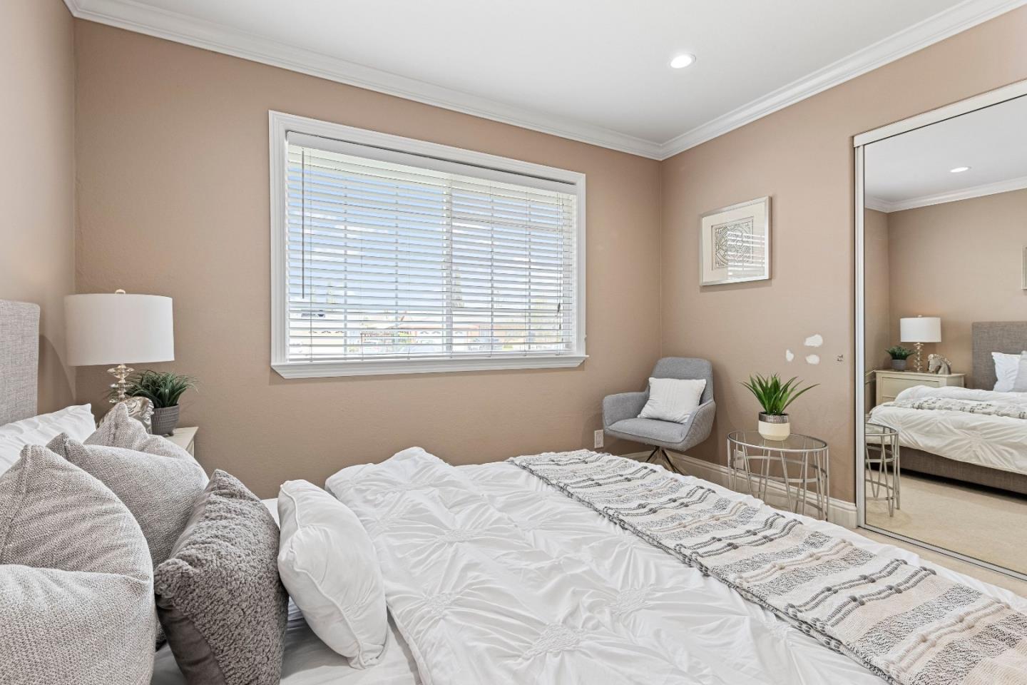 Detail Gallery Image 27 of 43 For 2698 Kendrick Cir, San Jose,  CA 95121 - 3 Beds | 2 Baths