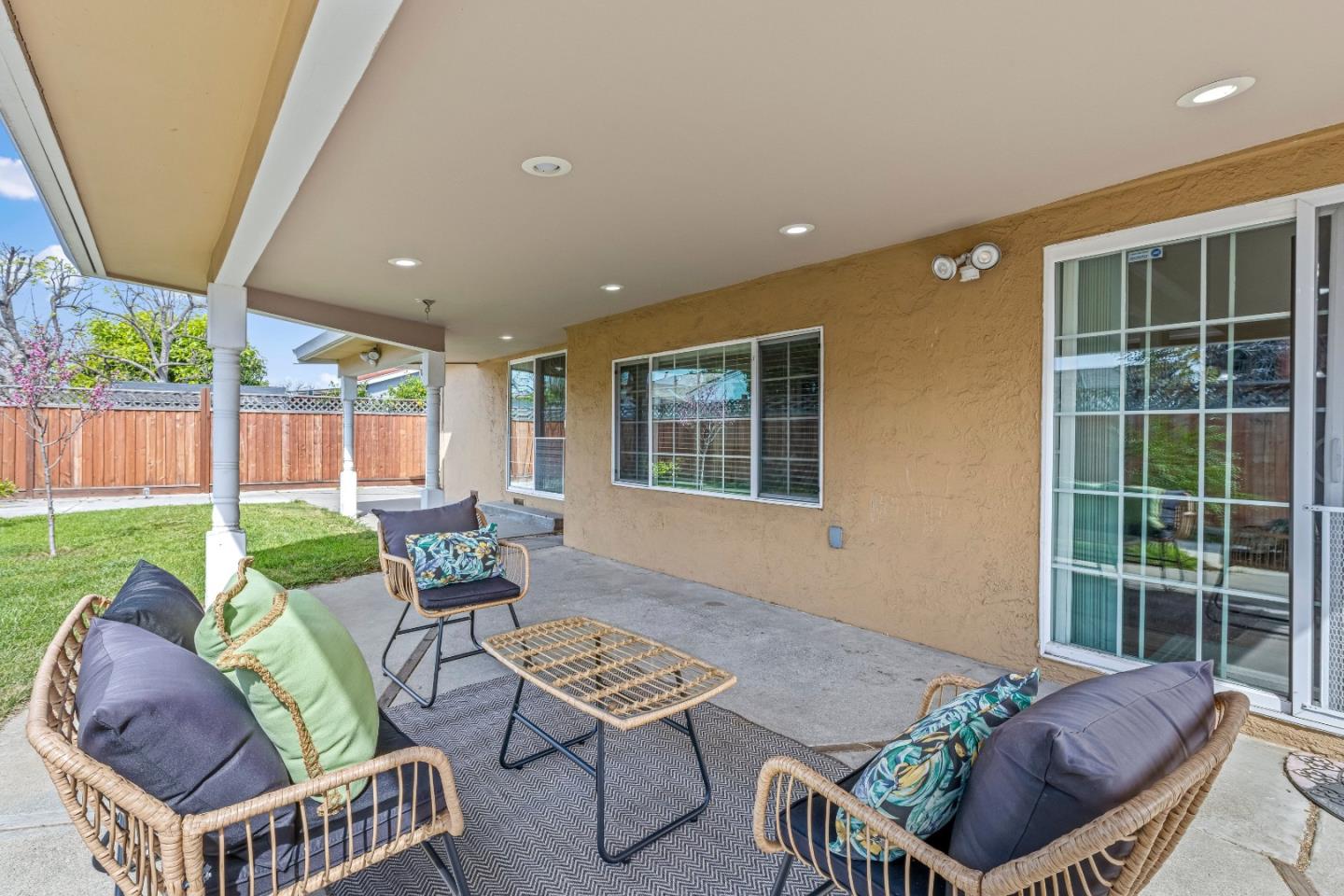 Detail Gallery Image 37 of 43 For 2698 Kendrick Cir, San Jose,  CA 95121 - 3 Beds | 2 Baths