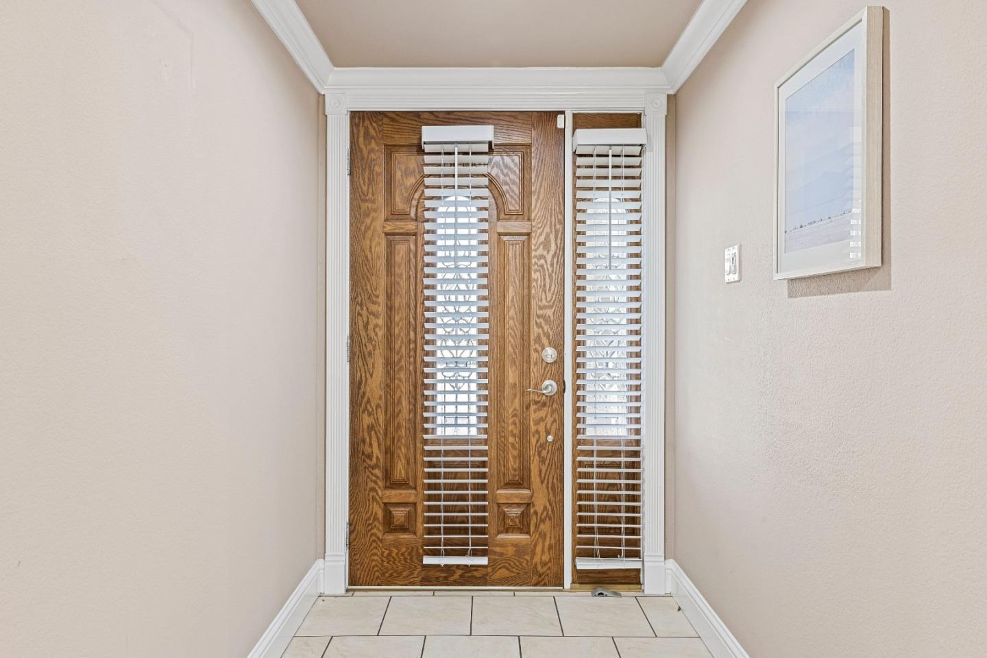 Detail Gallery Image 6 of 43 For 2698 Kendrick Cir, San Jose,  CA 95121 - 3 Beds | 2 Baths