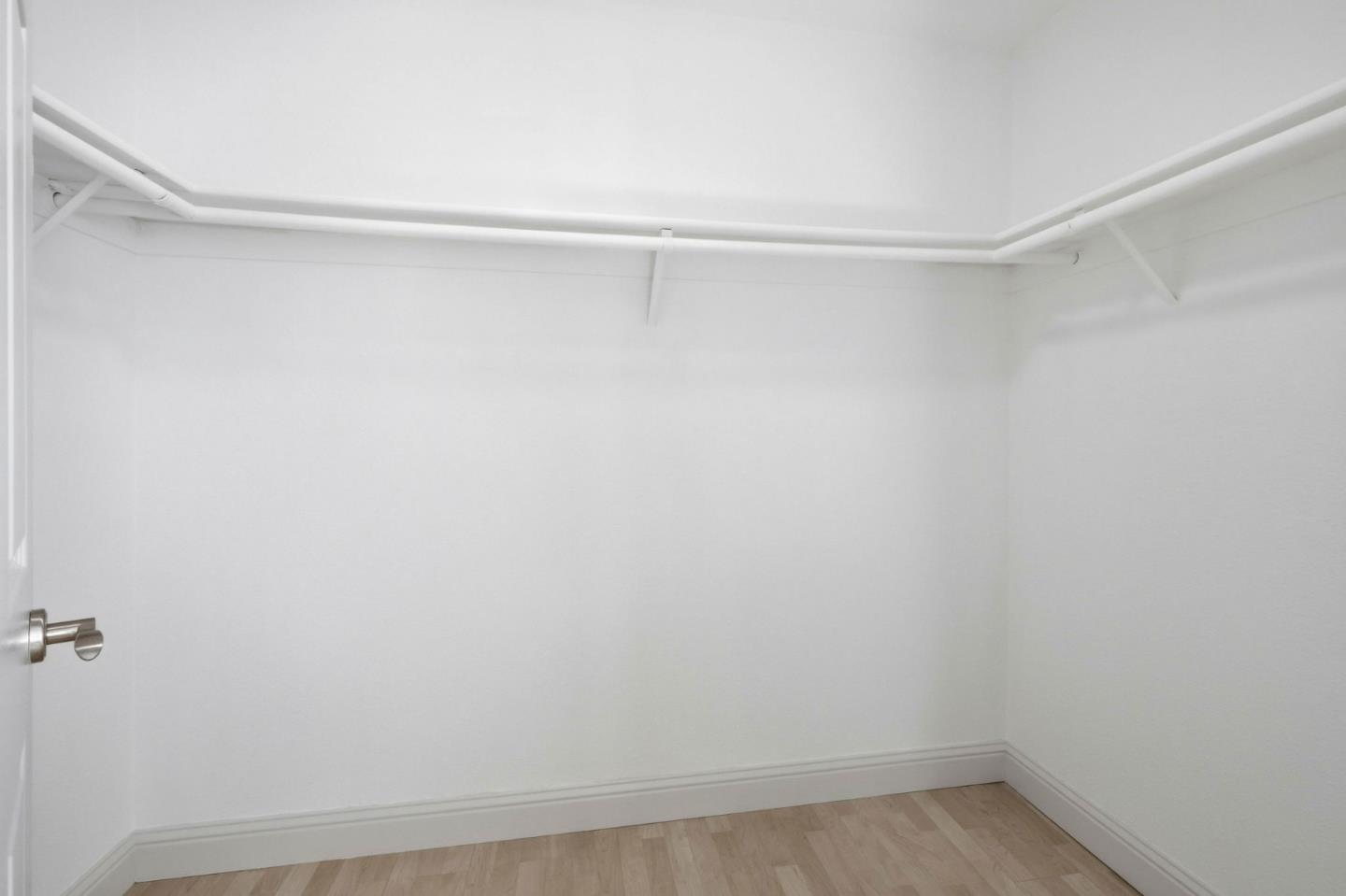 Detail Gallery Image 18 of 38 For 2022 Bob White Ln, Santa Cruz,  CA 95065 - 2 Beds | 2/1 Baths