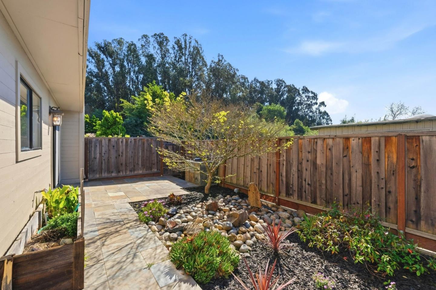Detail Gallery Image 30 of 38 For 2022 Bob White Ln, Santa Cruz,  CA 95065 - 2 Beds | 2/1 Baths