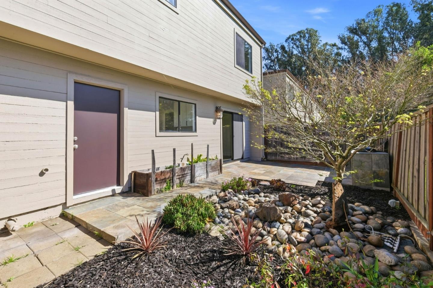 Detail Gallery Image 31 of 38 For 2022 Bob White Ln, Santa Cruz,  CA 95065 - 2 Beds | 2/1 Baths