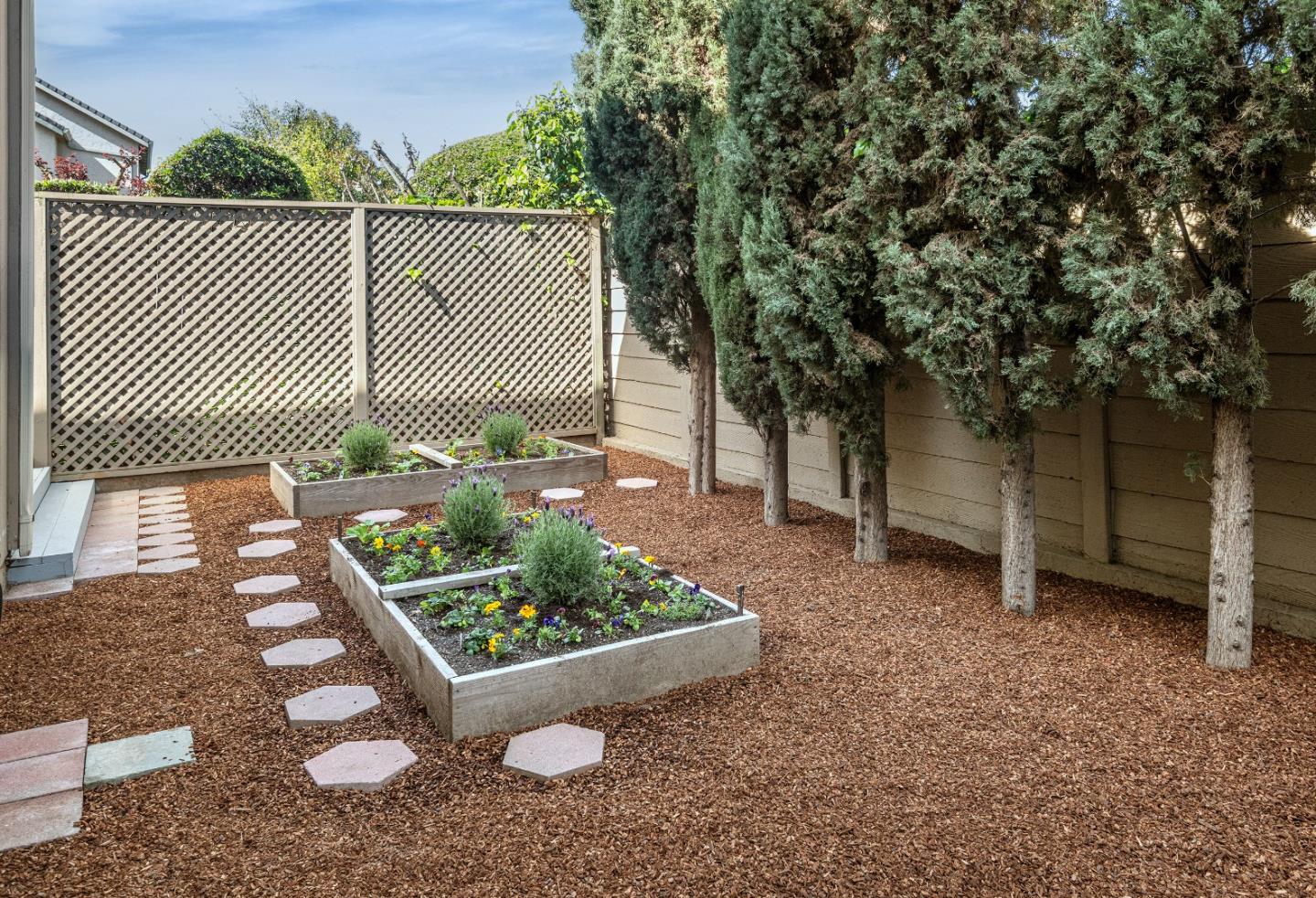 Detail Gallery Image 17 of 29 For 4970 Cherry Ave #115,  San Jose,  CA 95118 - 1 Beds | 1 Baths