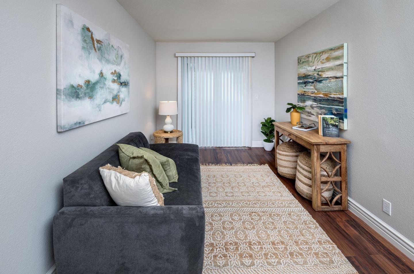 Detail Gallery Image 5 of 29 For 4970 Cherry Ave #115,  San Jose,  CA 95118 - 1 Beds | 1 Baths