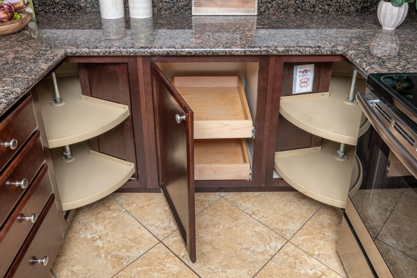 Detail Gallery Image 8 of 29 For 4970 Cherry Ave #115,  San Jose,  CA 95118 - 1 Beds | 1 Baths