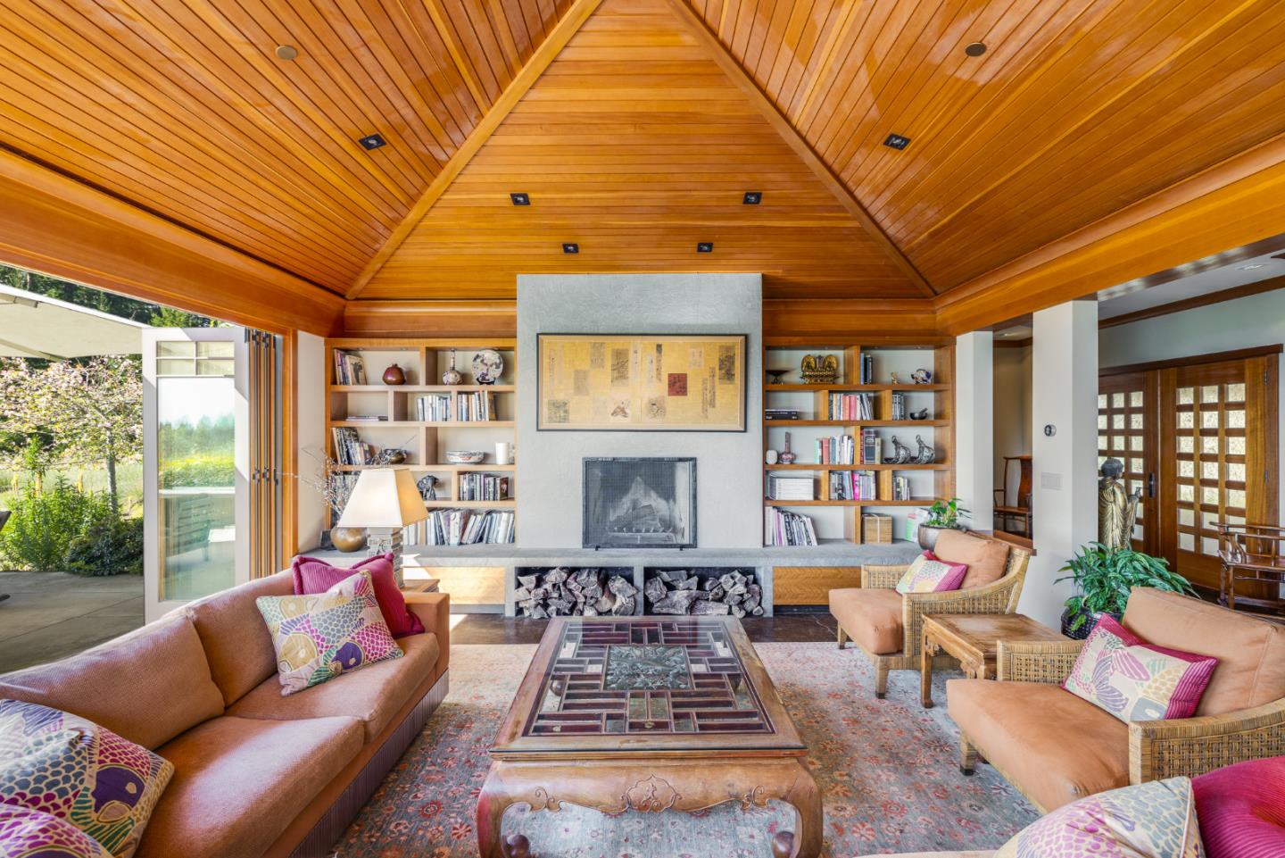 Detail Gallery Image 13 of 86 For 1080 Larsen Rd, Aptos,  CA 95003 - 4 Beds | 5/1 Baths