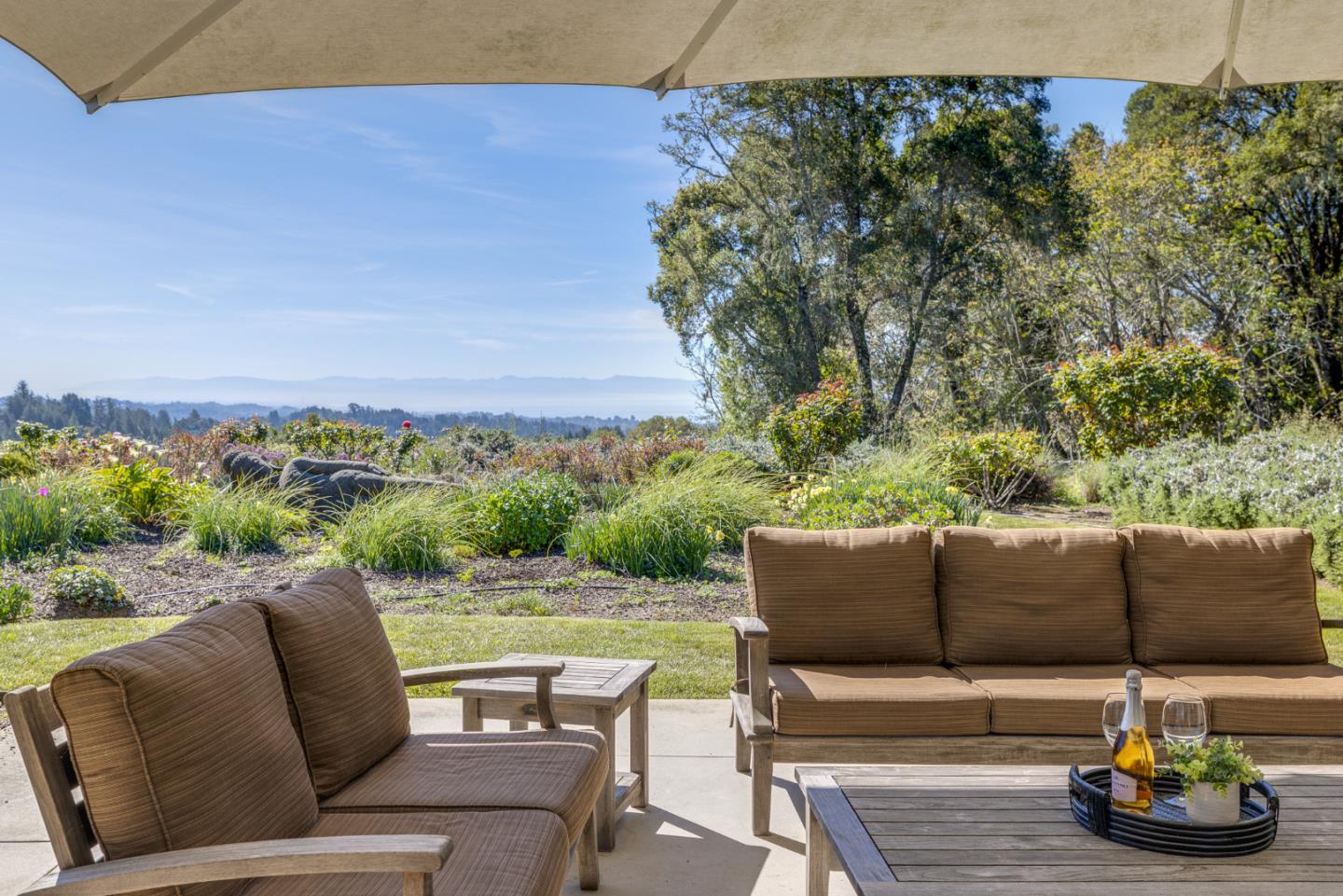 Detail Gallery Image 24 of 86 For 1080 Larsen Rd, Aptos,  CA 95003 - 4 Beds | 5/1 Baths