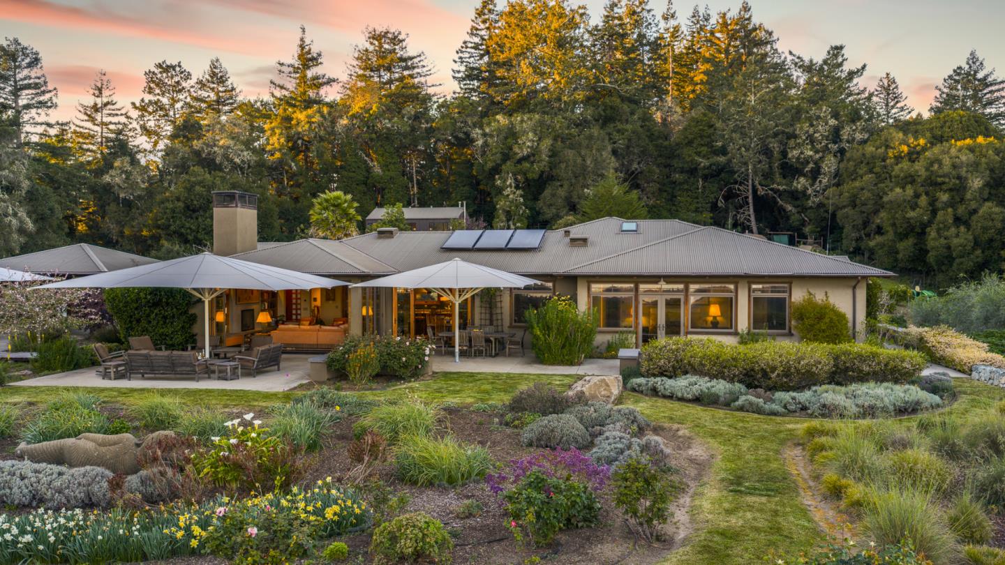 Detail Gallery Image 4 of 86 For 1080 Larsen Rd, Aptos,  CA 95003 - 4 Beds | 5/1 Baths