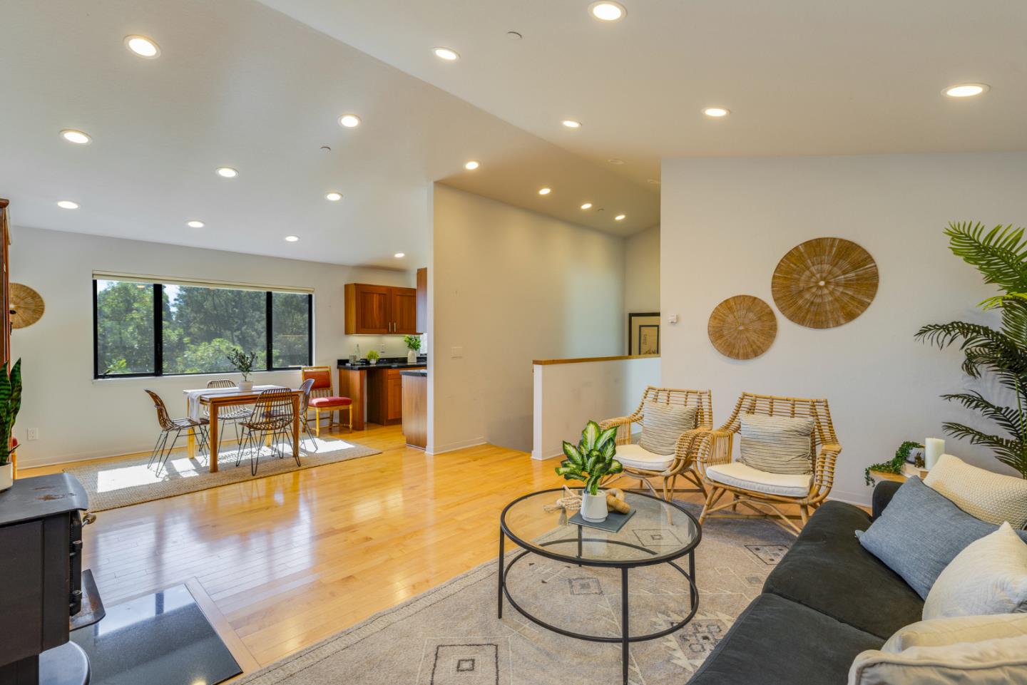 Detail Gallery Image 66 of 86 For 1080 Larsen Rd, Aptos,  CA 95003 - 4 Beds | 5/1 Baths