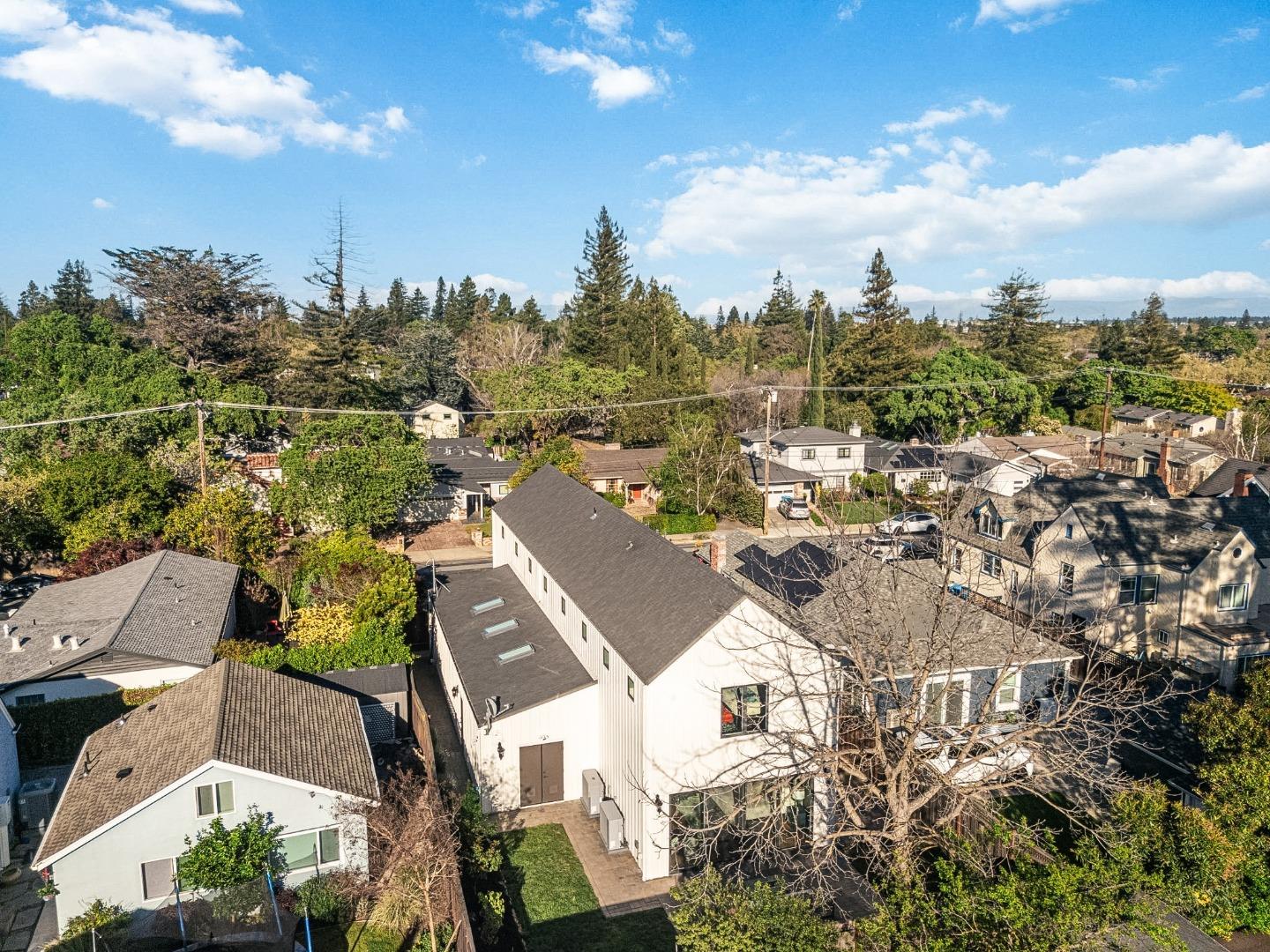Detail Gallery Image 104 of 112 For 16 Hillview Ave, Redwood City,  CA 94062 - 4 Beds | 3/1 Baths