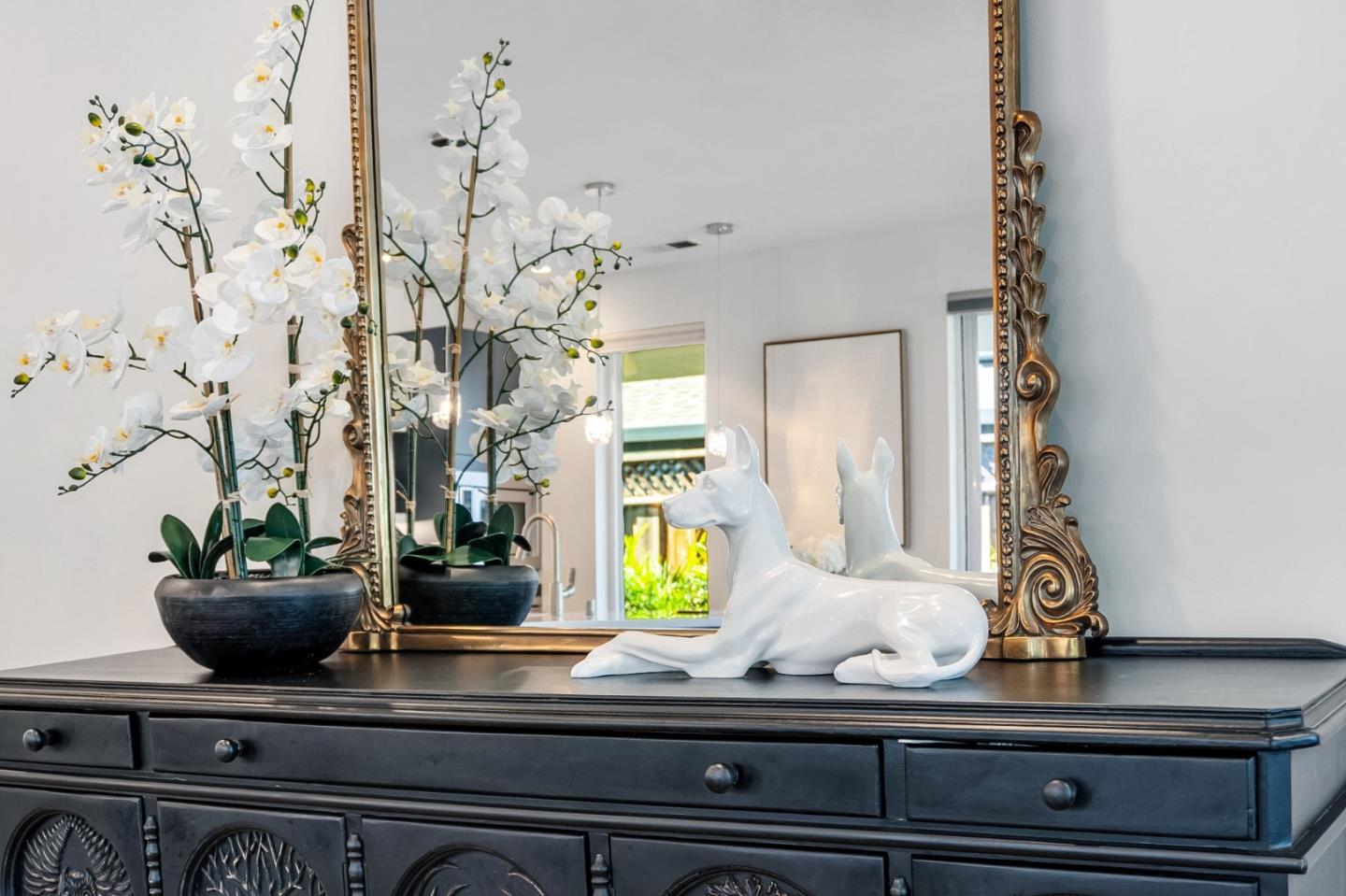 Detail Gallery Image 11 of 112 For 16 Hillview Ave, Redwood City,  CA 94062 - 4 Beds | 3/1 Baths