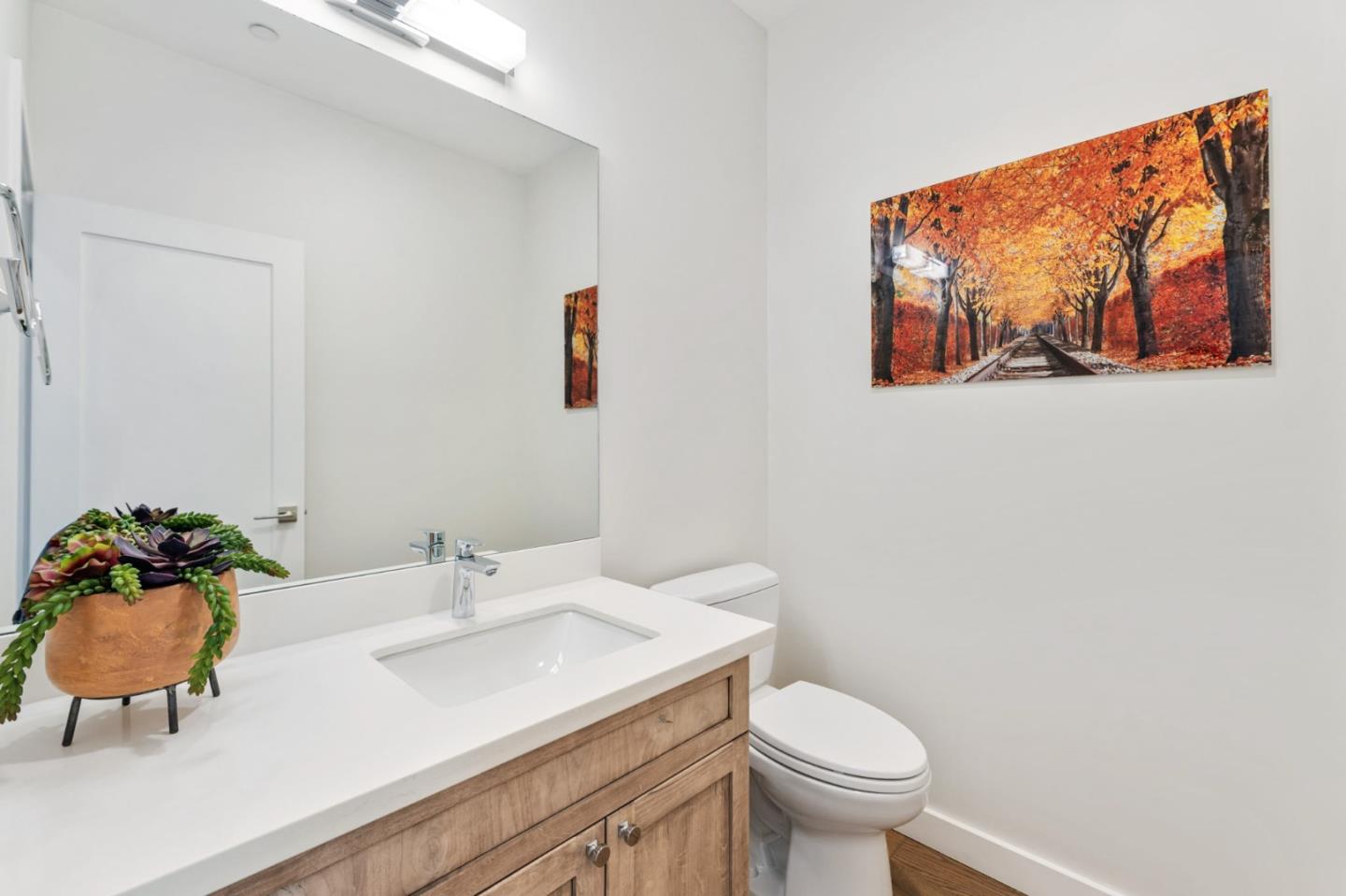 Detail Gallery Image 25 of 112 For 16 Hillview Ave, Redwood City,  CA 94062 - 4 Beds | 3/1 Baths
