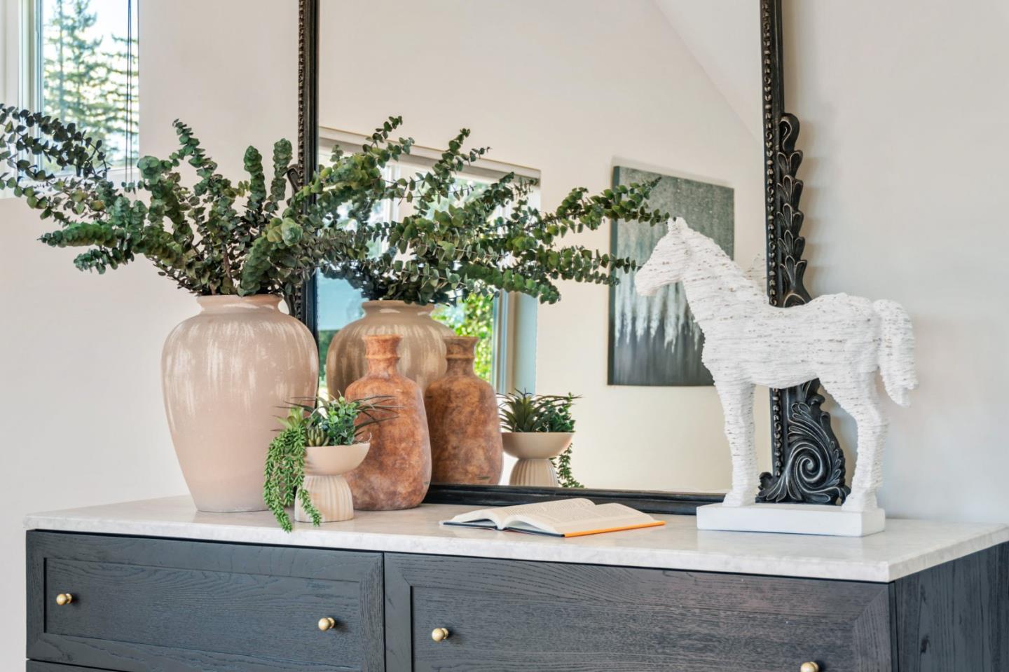 Detail Gallery Image 38 of 112 For 16 Hillview Ave, Redwood City,  CA 94062 - 4 Beds | 3/1 Baths