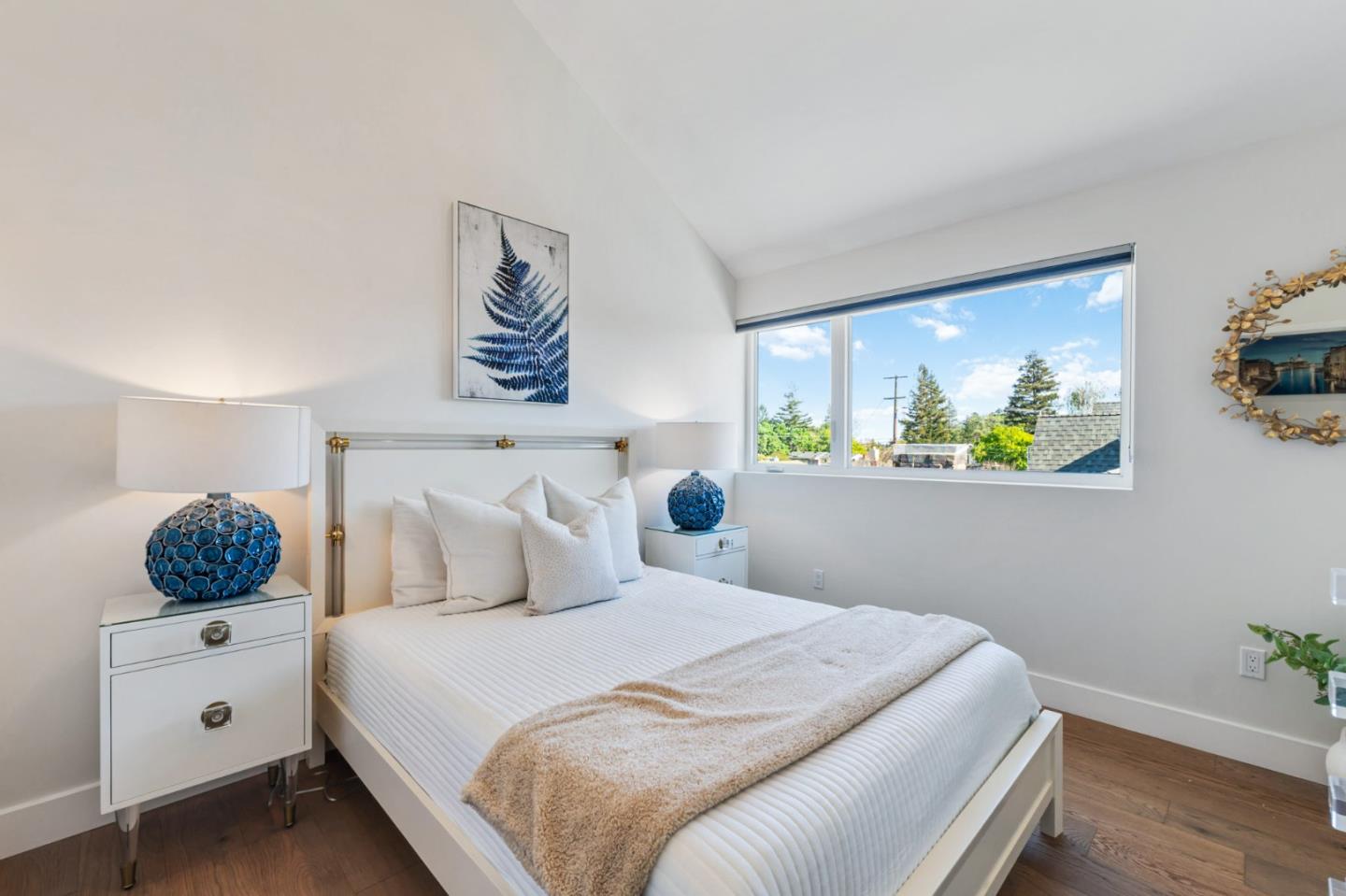 Detail Gallery Image 48 of 112 For 16 Hillview Ave, Redwood City,  CA 94062 - 4 Beds | 3/1 Baths