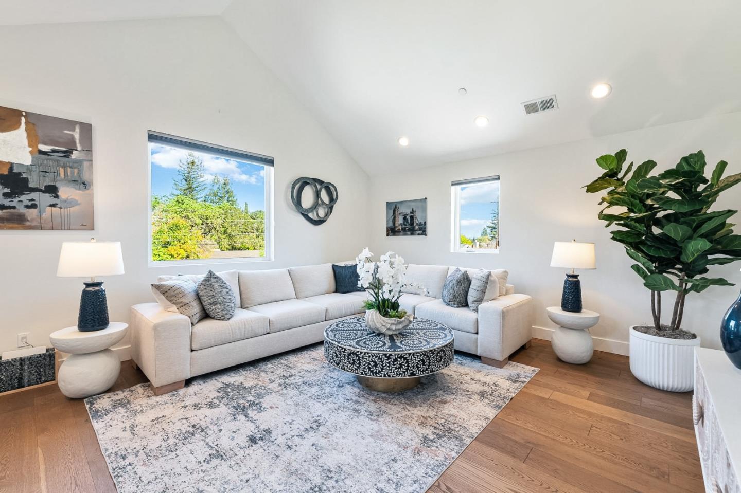 Detail Gallery Image 51 of 112 For 16 Hillview Ave, Redwood City,  CA 94062 - 4 Beds | 3/1 Baths