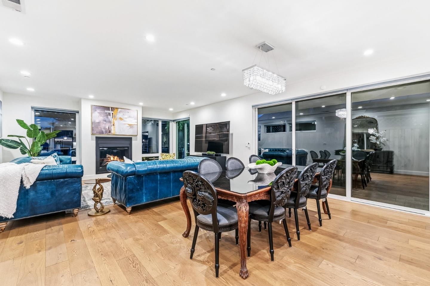 Detail Gallery Image 61 of 112 For 16 Hillview Ave, Redwood City,  CA 94062 - 4 Beds | 3/1 Baths