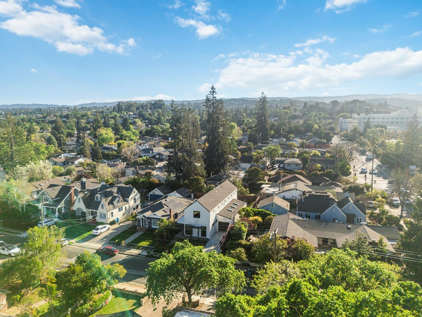Detail Gallery Image 98 of 112 For 16 Hillview Ave, Redwood City,  CA 94062 - 4 Beds | 3/1 Baths