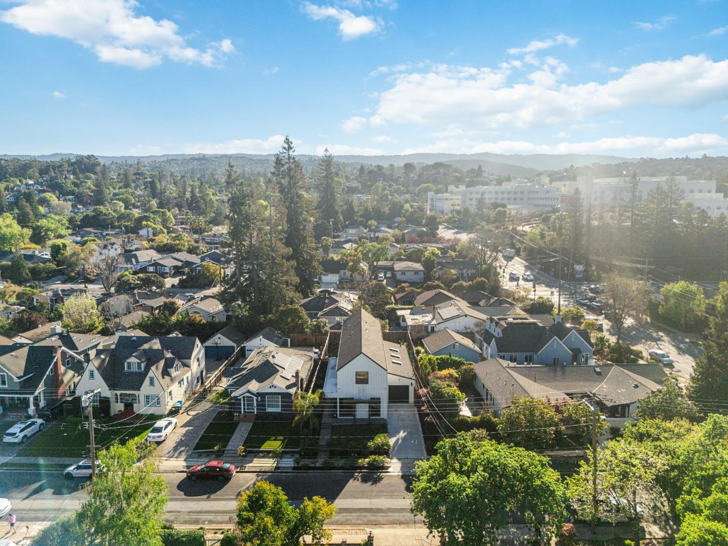 Detail Gallery Image 99 of 112 For 16 Hillview Ave, Redwood City,  CA 94062 - 4 Beds | 3/1 Baths