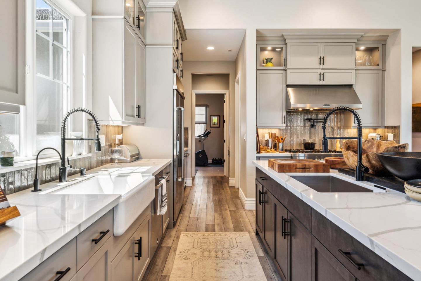 Detail Gallery Image 16 of 77 For 3007 Bluffs Dr, Marina,  CA 93933 - 5 Beds | 3/1 Baths