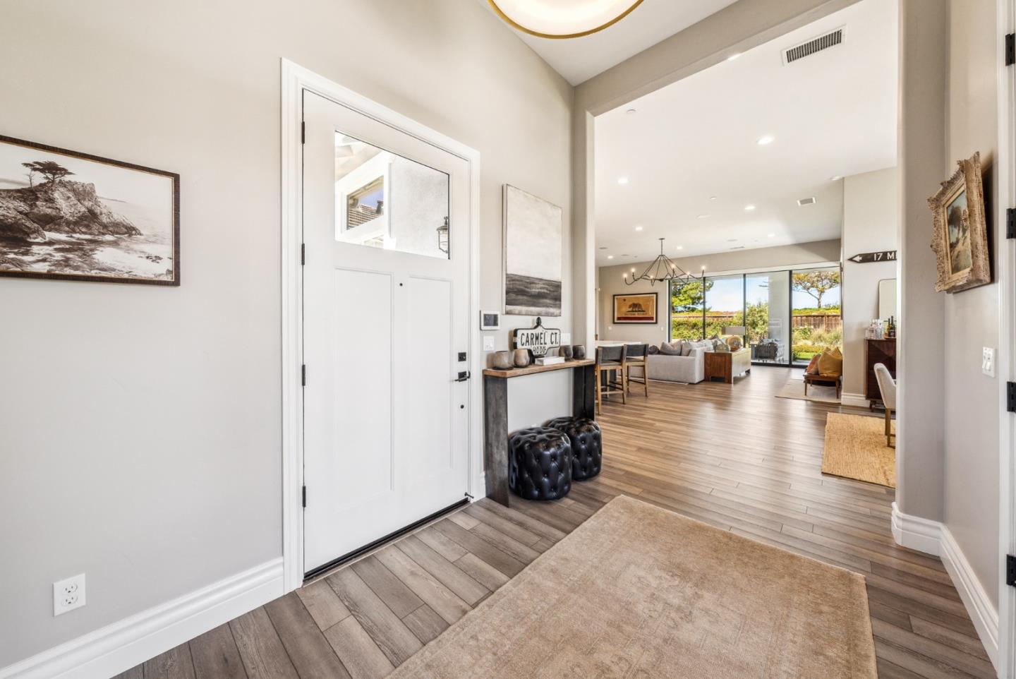 Detail Gallery Image 5 of 77 For 3007 Bluffs Dr, Marina,  CA 93933 - 5 Beds | 3/1 Baths