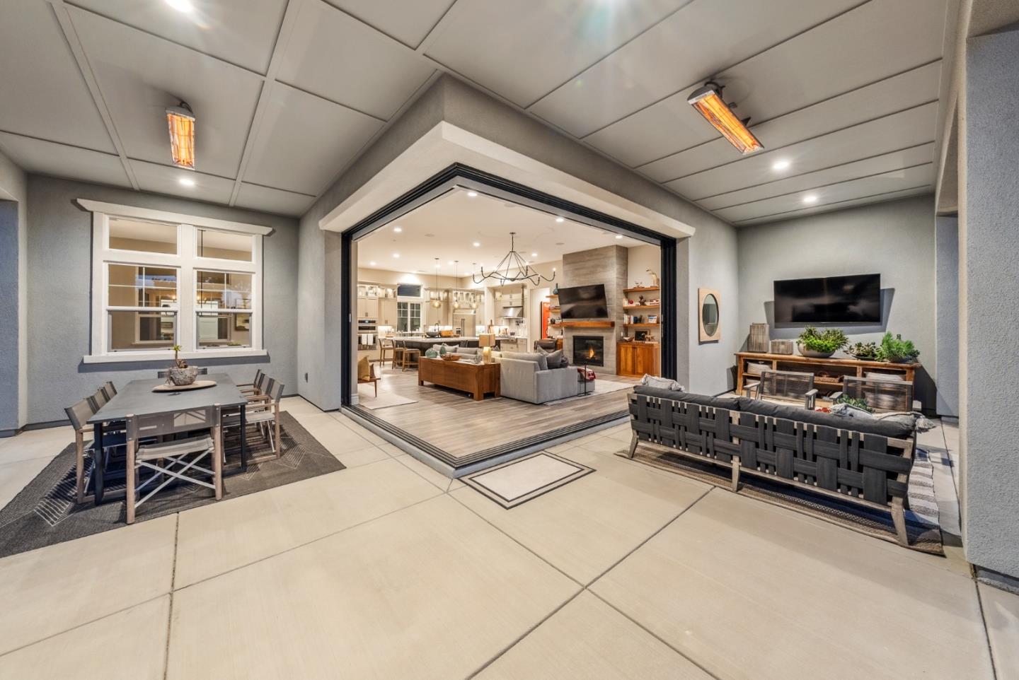 Detail Gallery Image 60 of 77 For 3007 Bluffs Dr, Marina,  CA 93933 - 5 Beds | 3/1 Baths