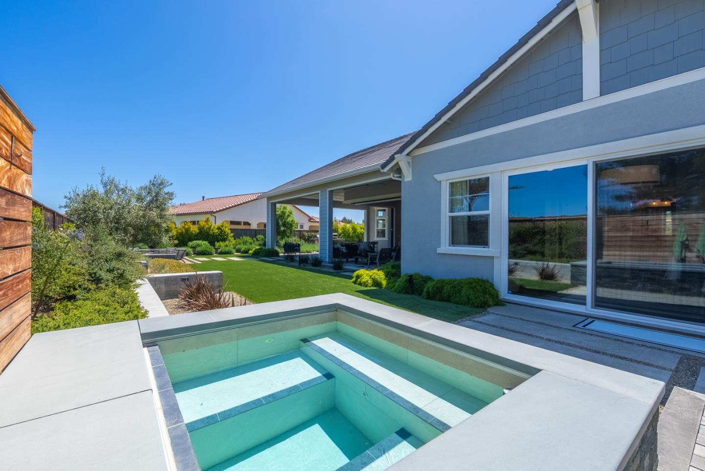 Detail Gallery Image 70 of 77 For 3007 Bluffs Dr, Marina,  CA 93933 - 5 Beds | 3/1 Baths