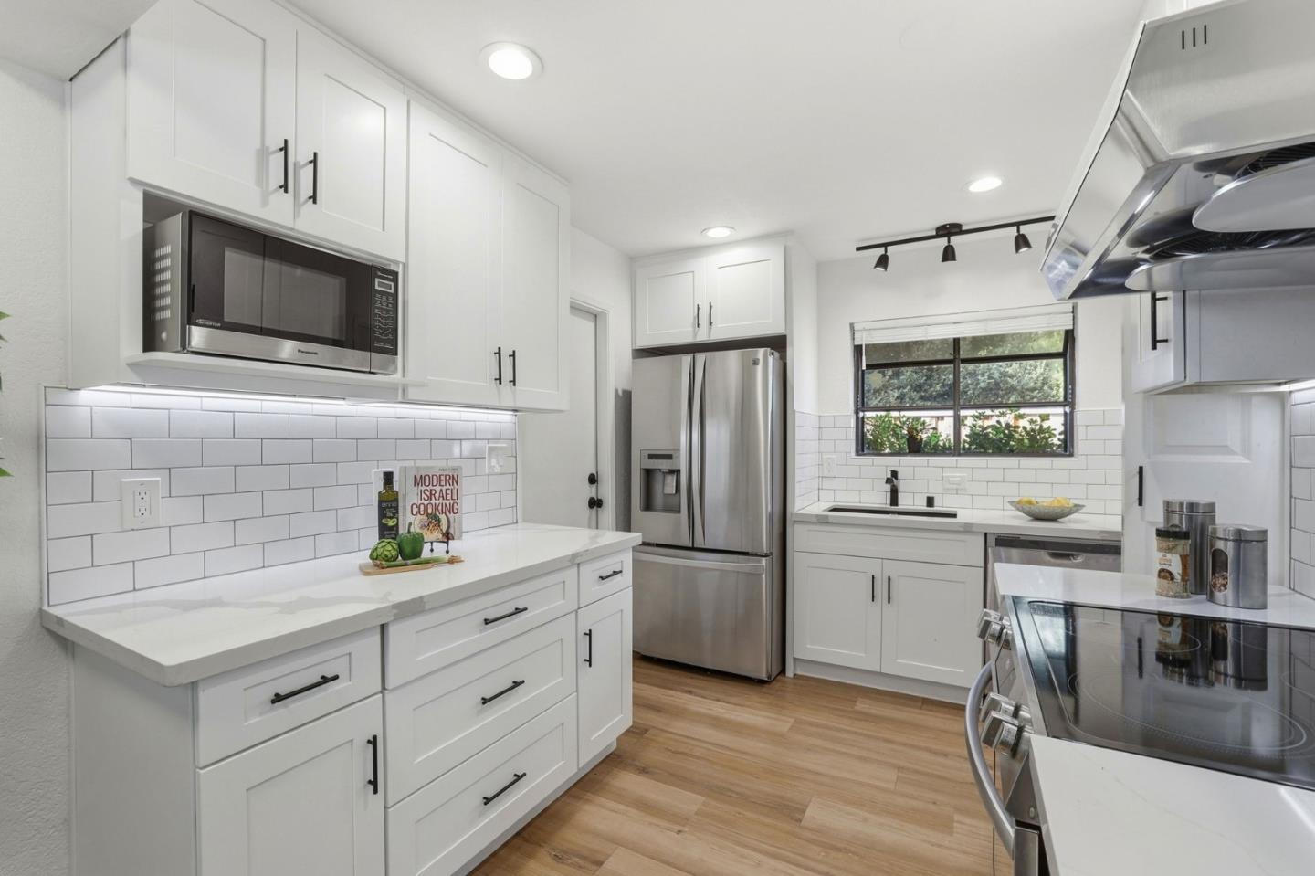 Photo #5: ML82038737 Listing: Photo #5