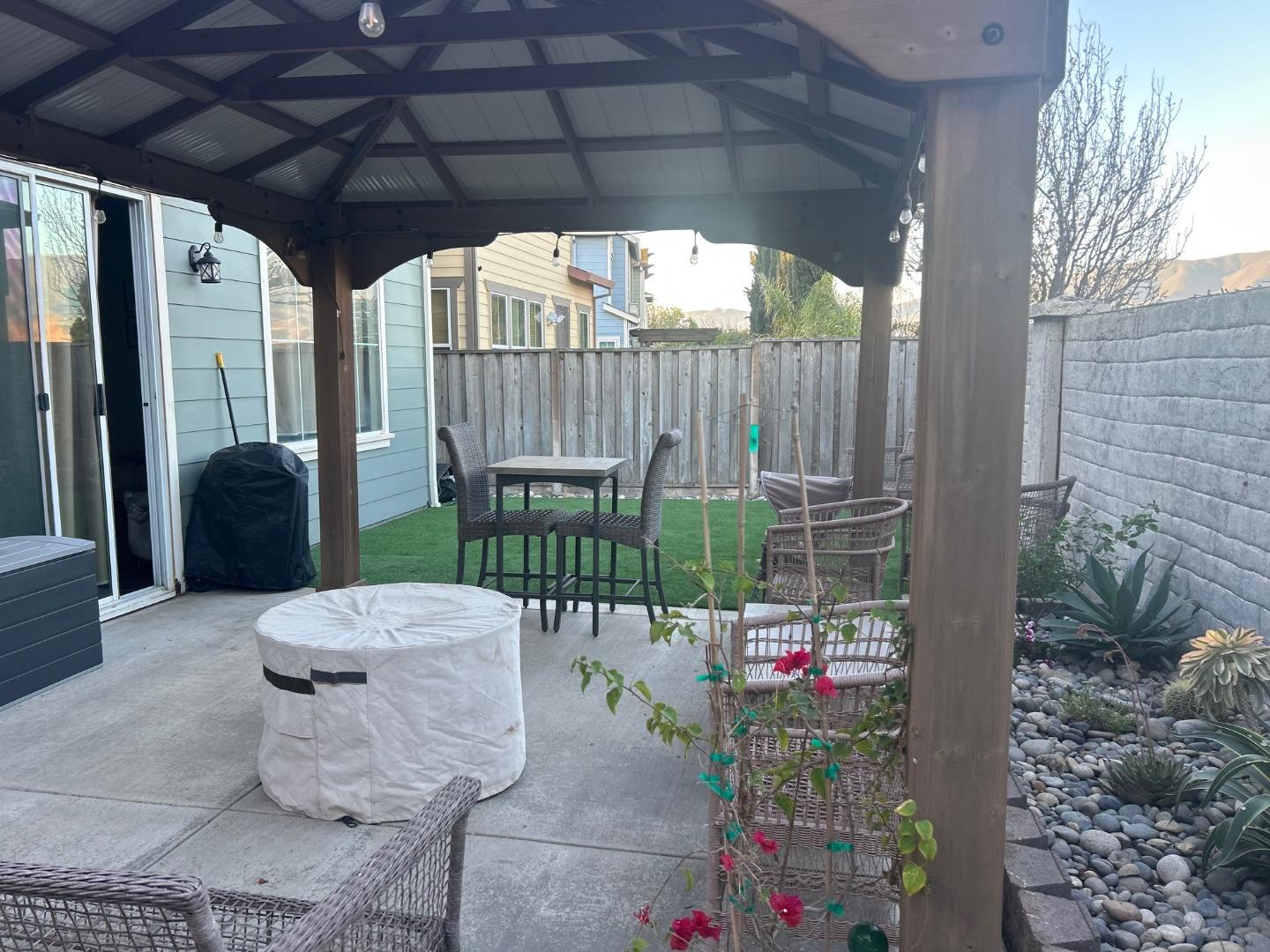 Detail Gallery Image 14 of 15 For 604 Gardenia Pl, Soledad,  CA 93960 - 3 Beds | 2/1 Baths