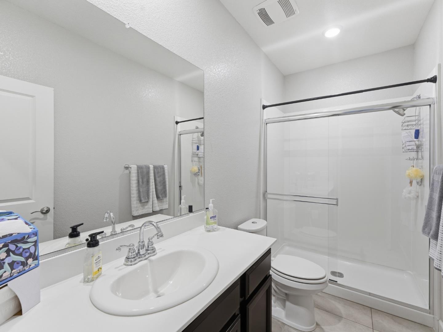 Detail Gallery Image 24 of 37 For 1344 S Cow Ct, Mountain House,  CA 95391 - 4 Beds | 3 Baths