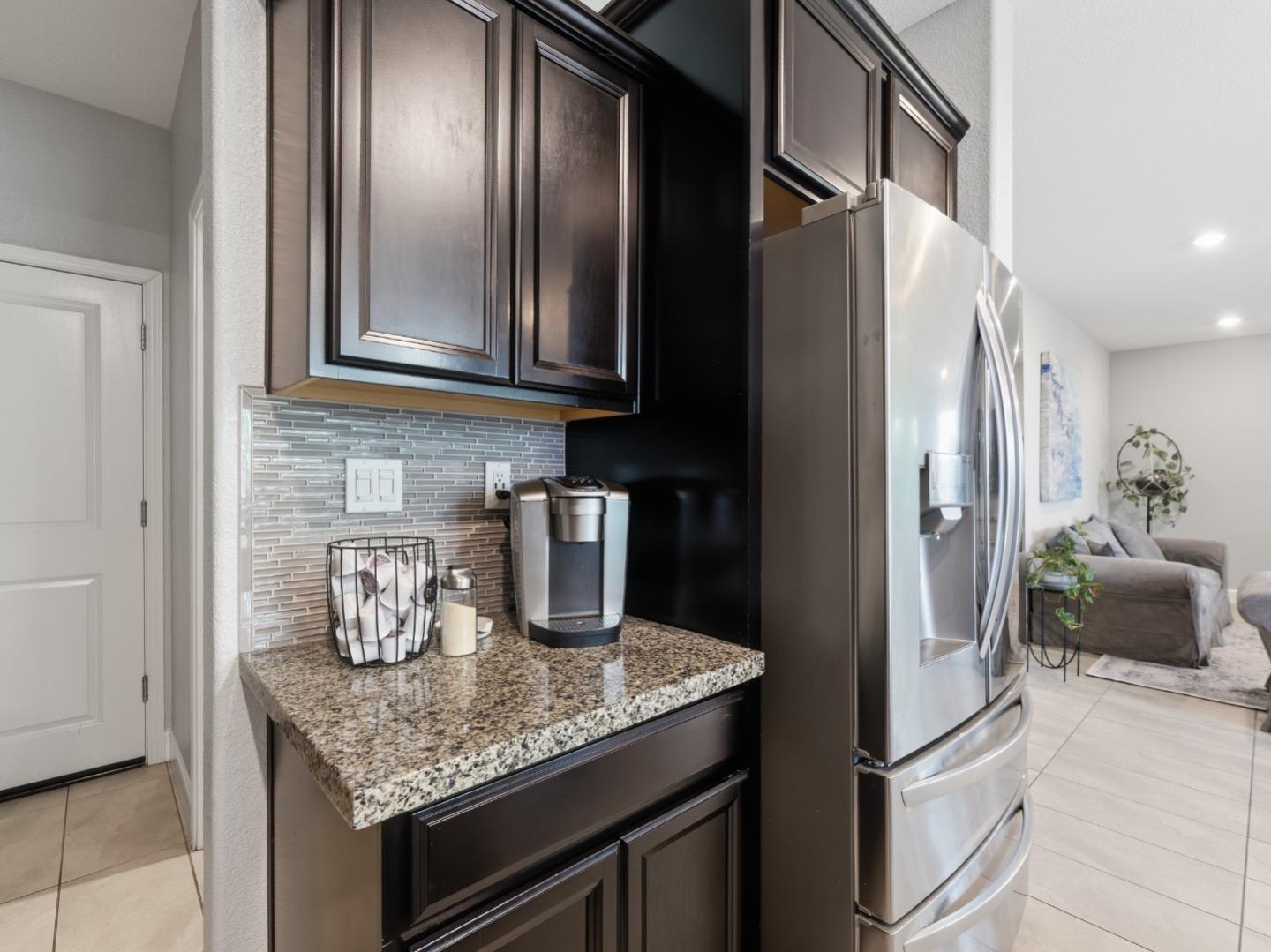 Detail Gallery Image 28 of 37 For 1344 S Cow Ct, Mountain House,  CA 95391 - 4 Beds | 3 Baths