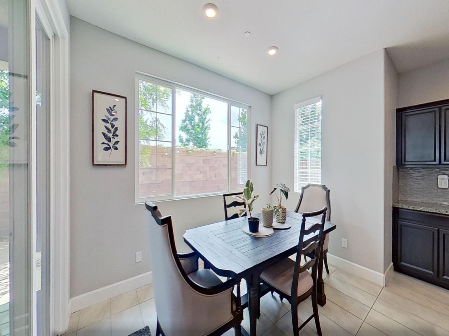 Detail Gallery Image 31 of 37 For 1344 S Cow Ct, Mountain House,  CA 95391 - 4 Beds | 3 Baths