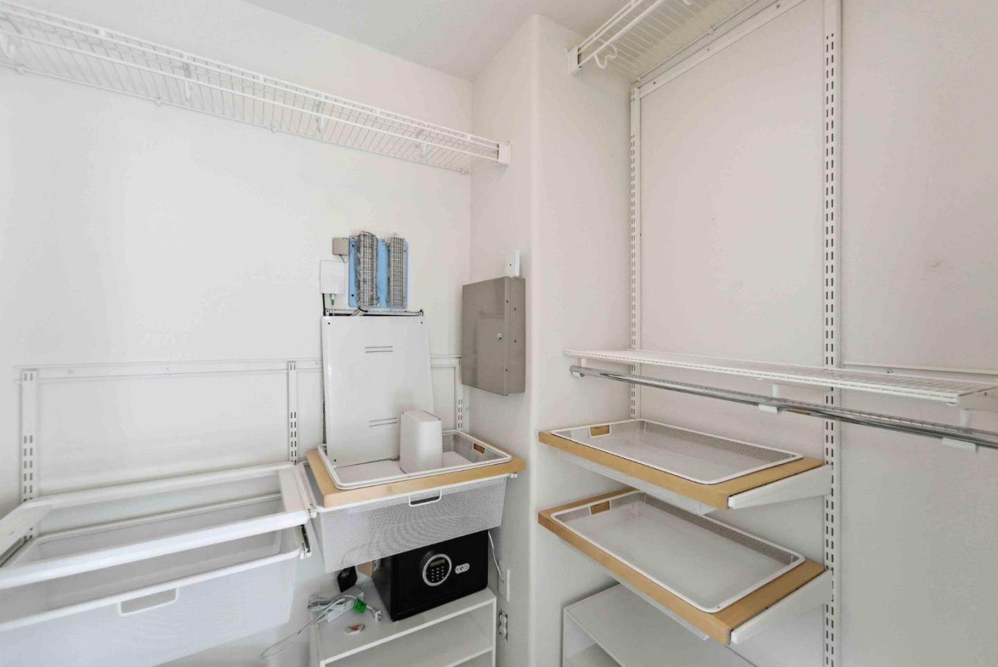 Detail Gallery Image 14 of 40 For 4325 Watson Cir, Santa Clara,  CA 95054 - 3 Beds | 3 Baths