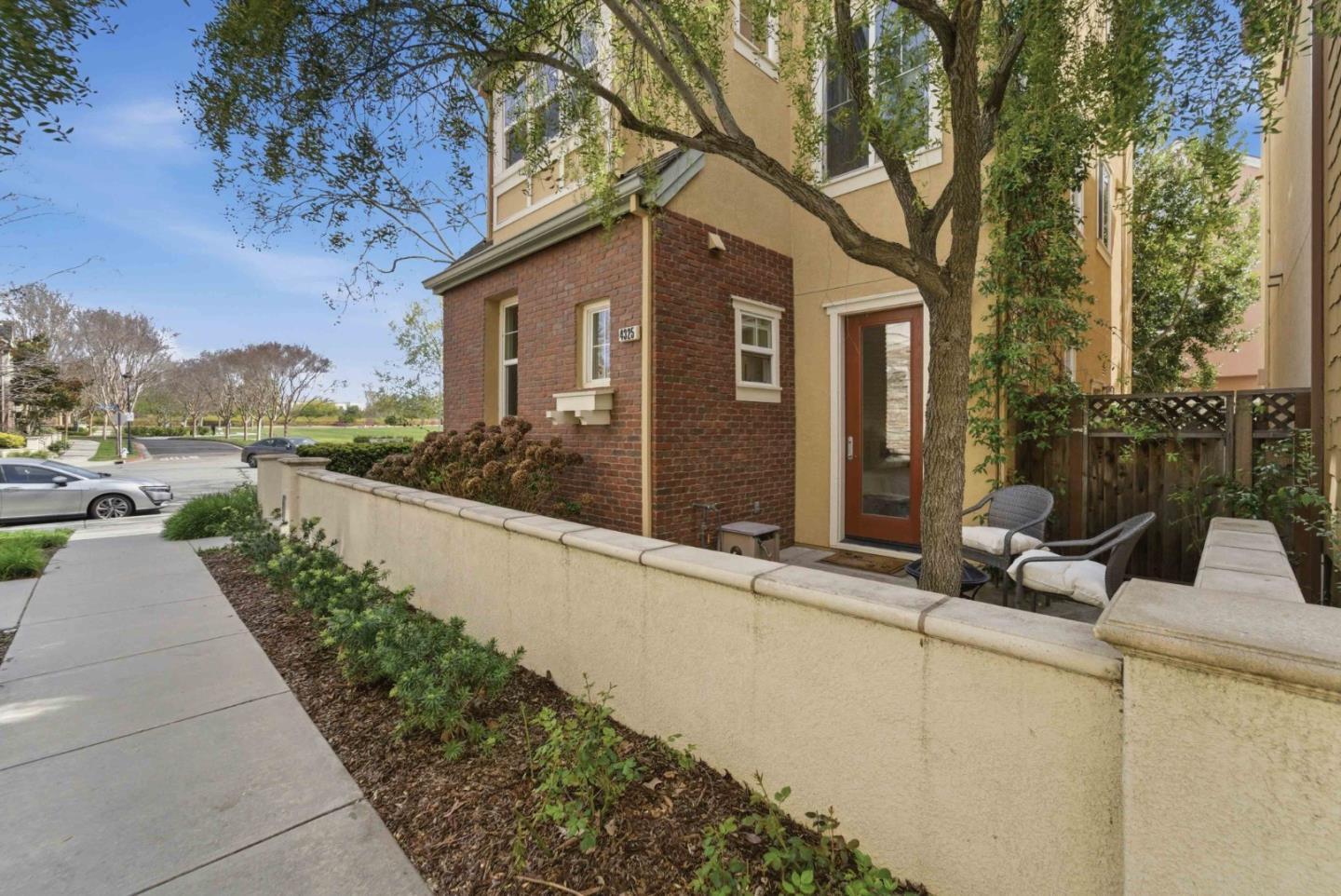 Detail Gallery Image 27 of 40 For 4325 Watson Cir, Santa Clara,  CA 95054 - 3 Beds | 3 Baths