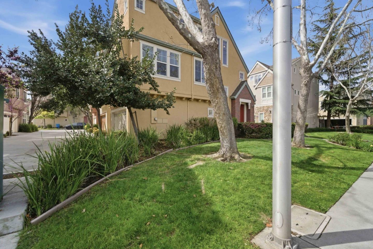 Detail Gallery Image 29 of 40 For 4325 Watson Cir, Santa Clara,  CA 95054 - 3 Beds | 3 Baths