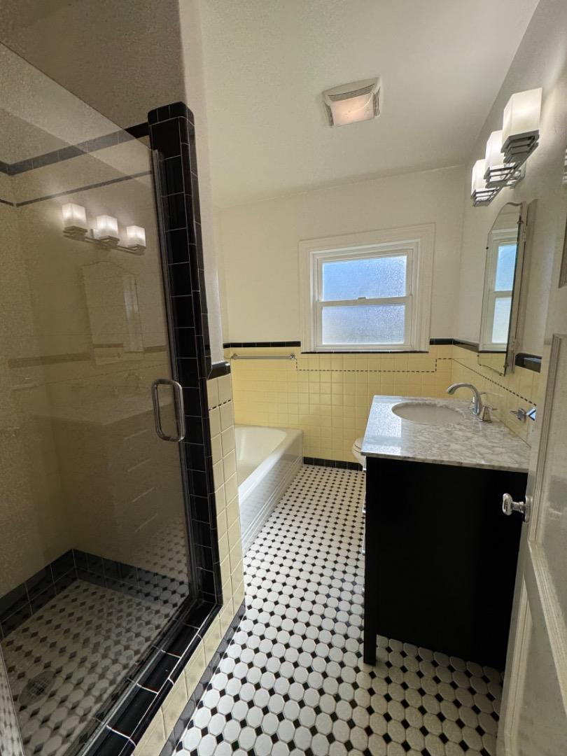 Detail Gallery Image 17 of 23 For 1128 Clark Way, San Jose,  CA 95125 - 3 Beds | 2 Baths