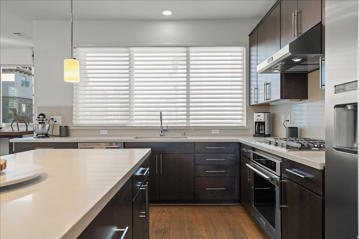 Detail Gallery Image 13 of 42 For 319 Adeline Ave, San Jose,  CA 95136 - 4 Beds | 3/1 Baths