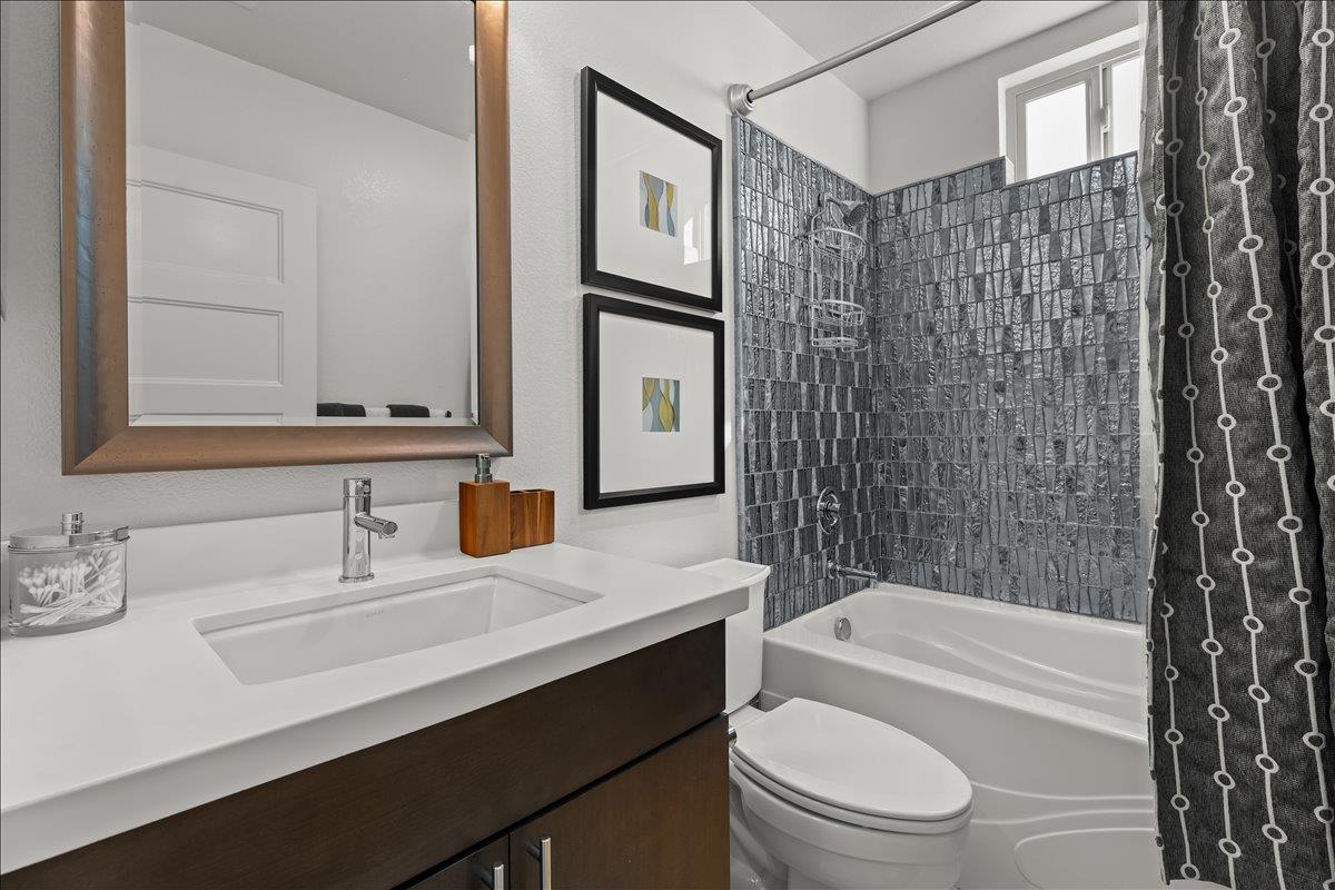 Detail Gallery Image 26 of 42 For 319 Adeline Ave, San Jose,  CA 95136 - 4 Beds | 3/1 Baths