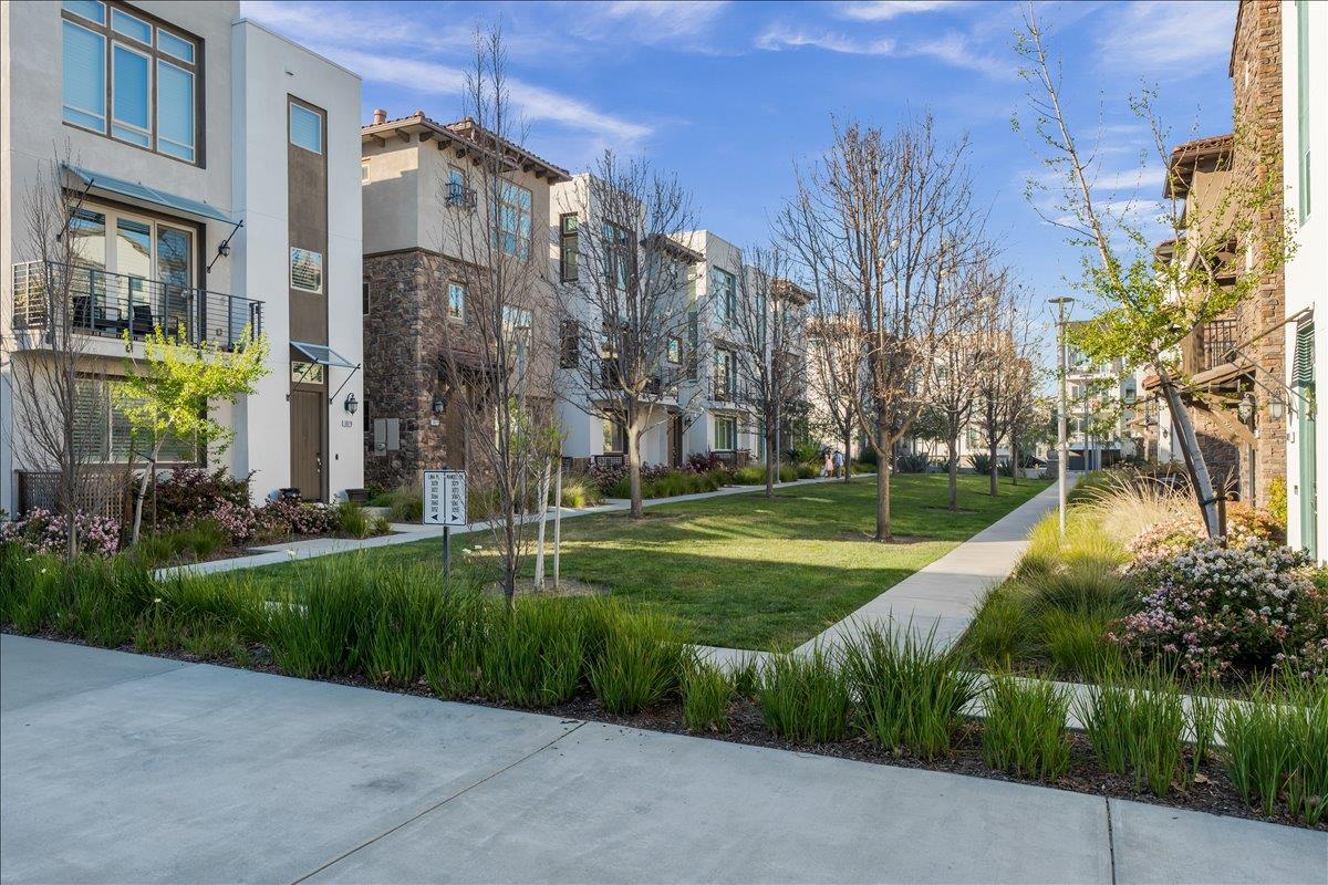 Detail Gallery Image 33 of 42 For 319 Adeline Ave, San Jose,  CA 95136 - 4 Beds | 3/1 Baths