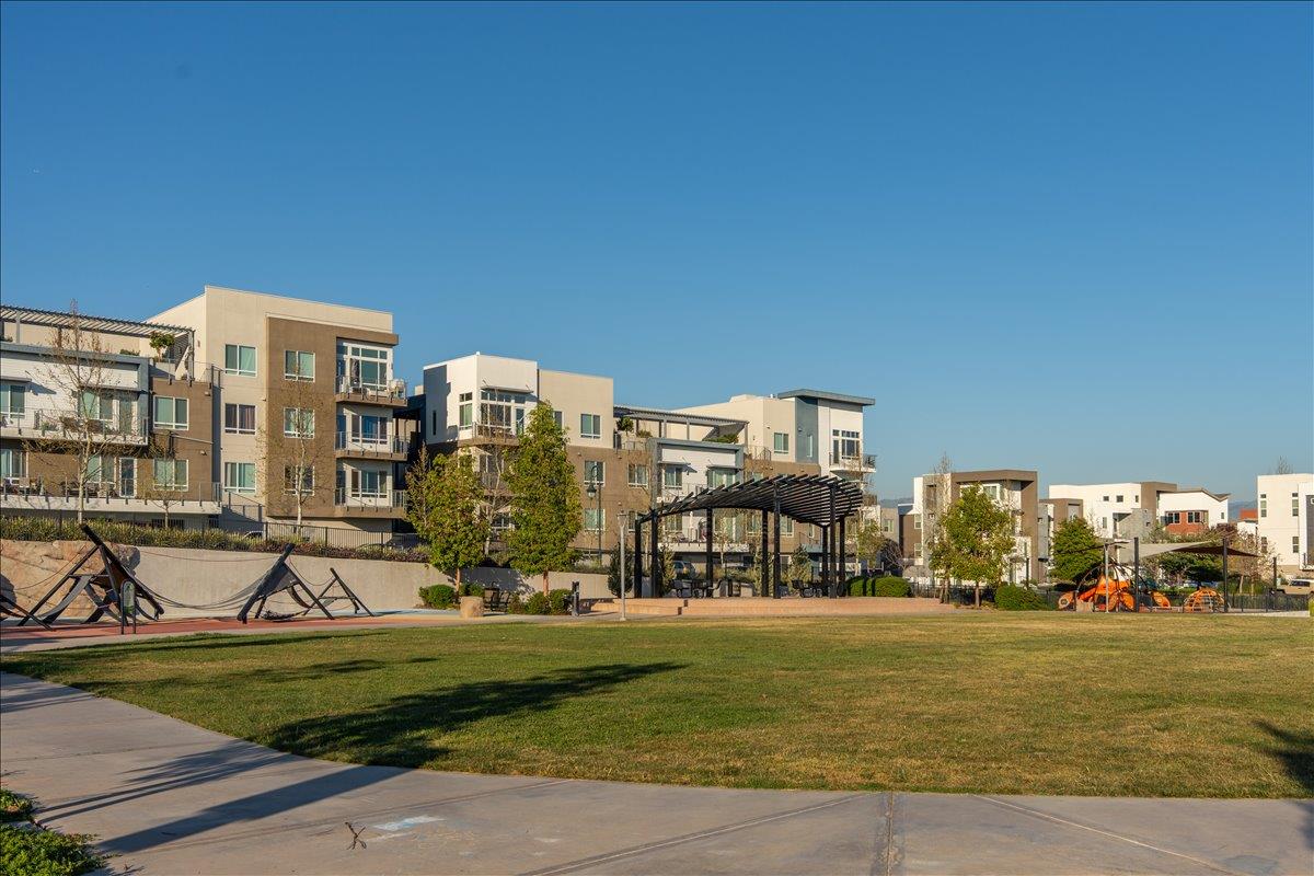 Detail Gallery Image 36 of 42 For 319 Adeline Ave, San Jose,  CA 95136 - 4 Beds | 3/1 Baths