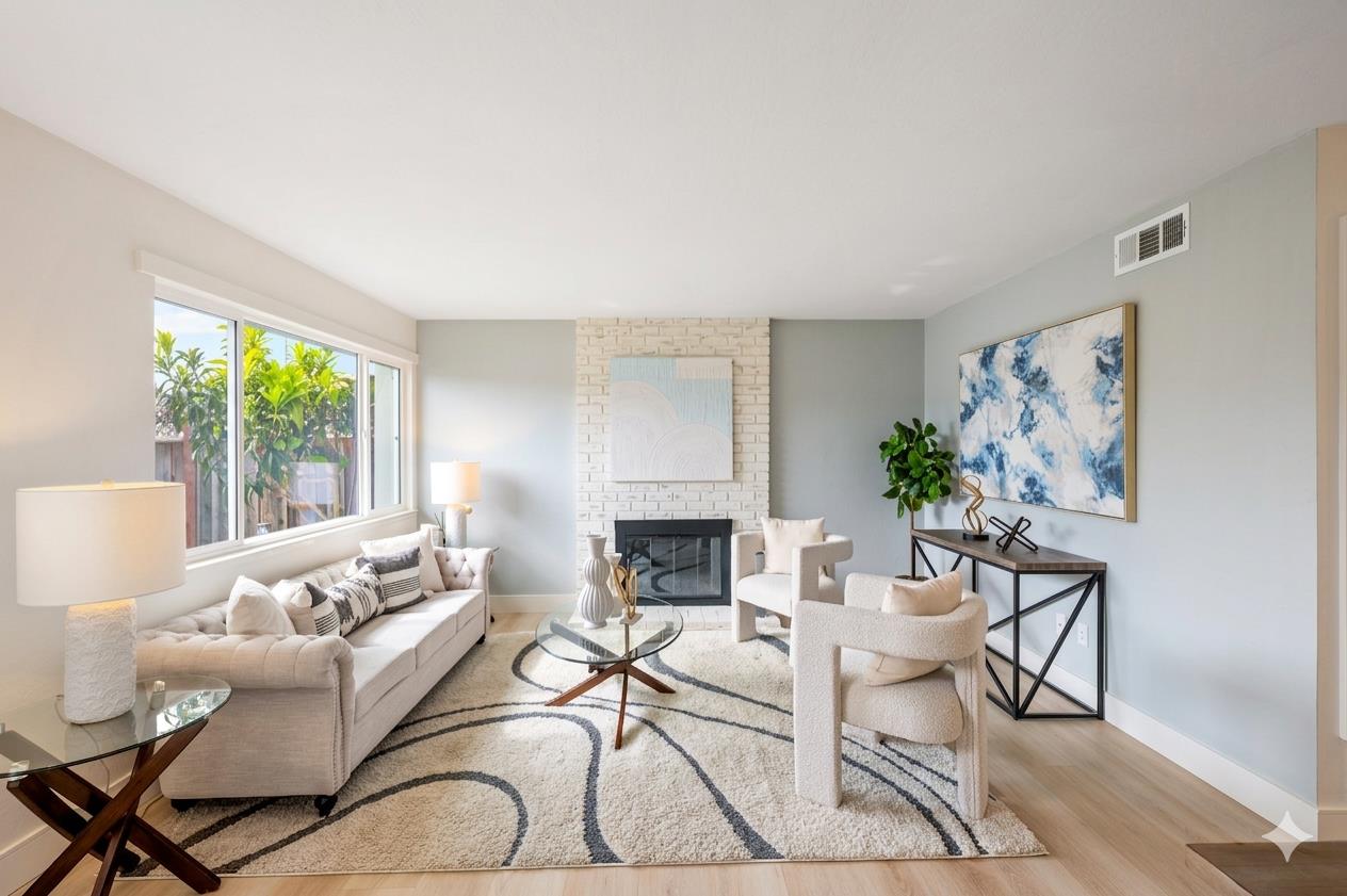 Detail Gallery Image 3 of 24 For 369 Timber Way, Milpitas,  CA 95035 - 3 Beds | 2 Baths