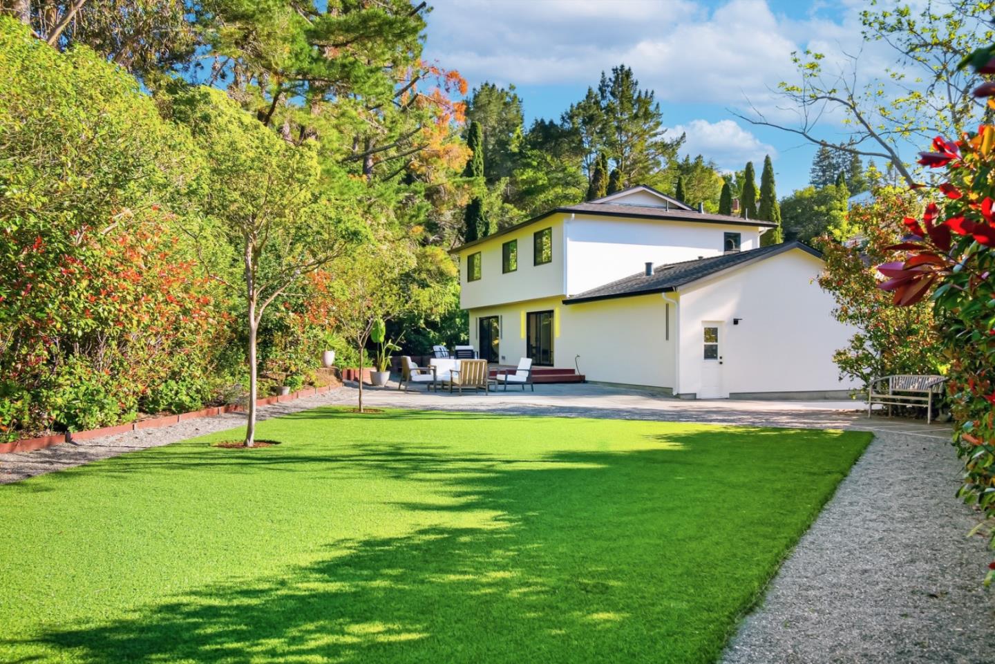 Detail Gallery Image 42 of 48 For 22 Dickens Ct, San Carlos,  CA 94070 - 4 Beds | 2/1 Baths